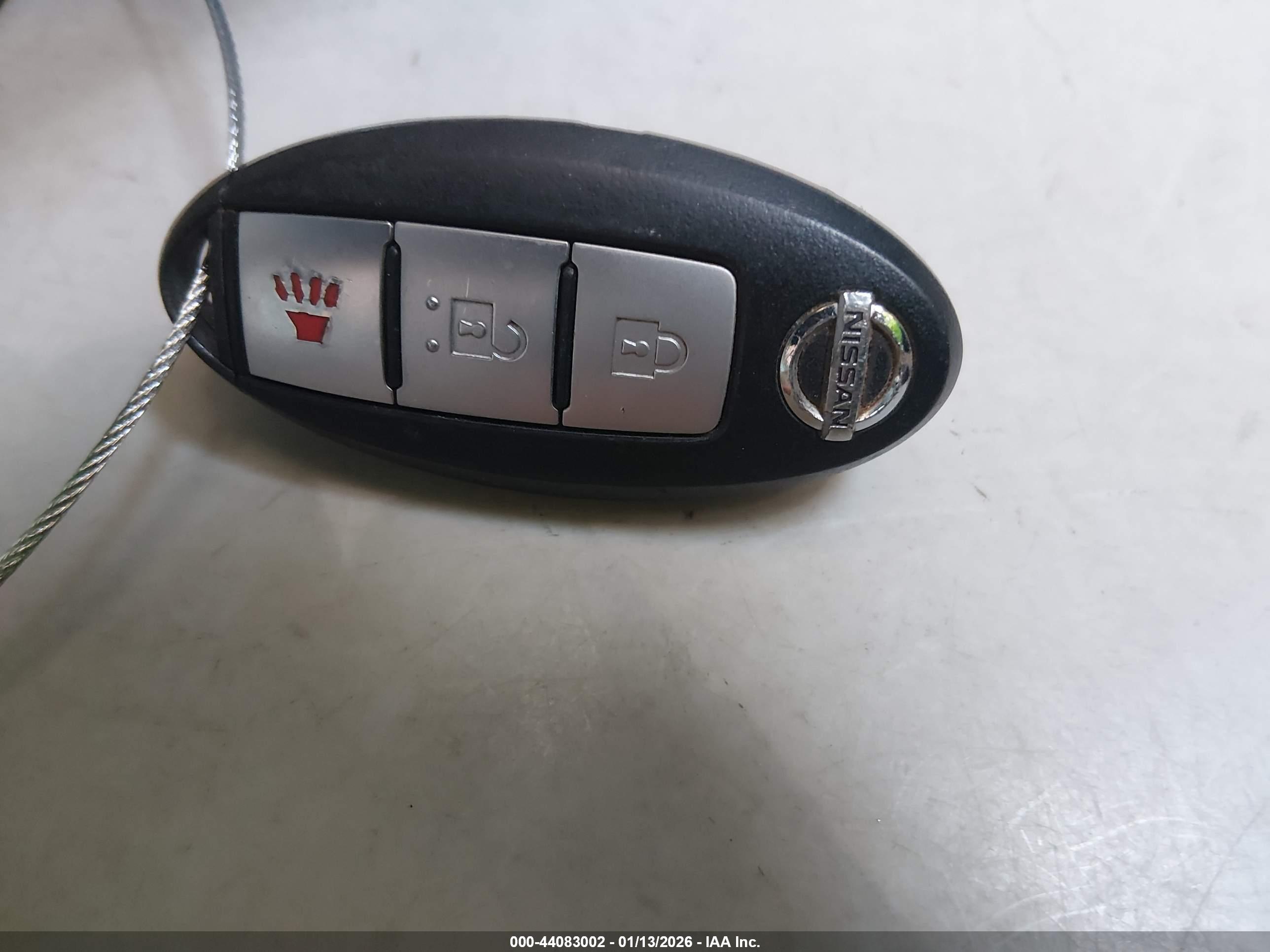 NISSAN MURANO image 11