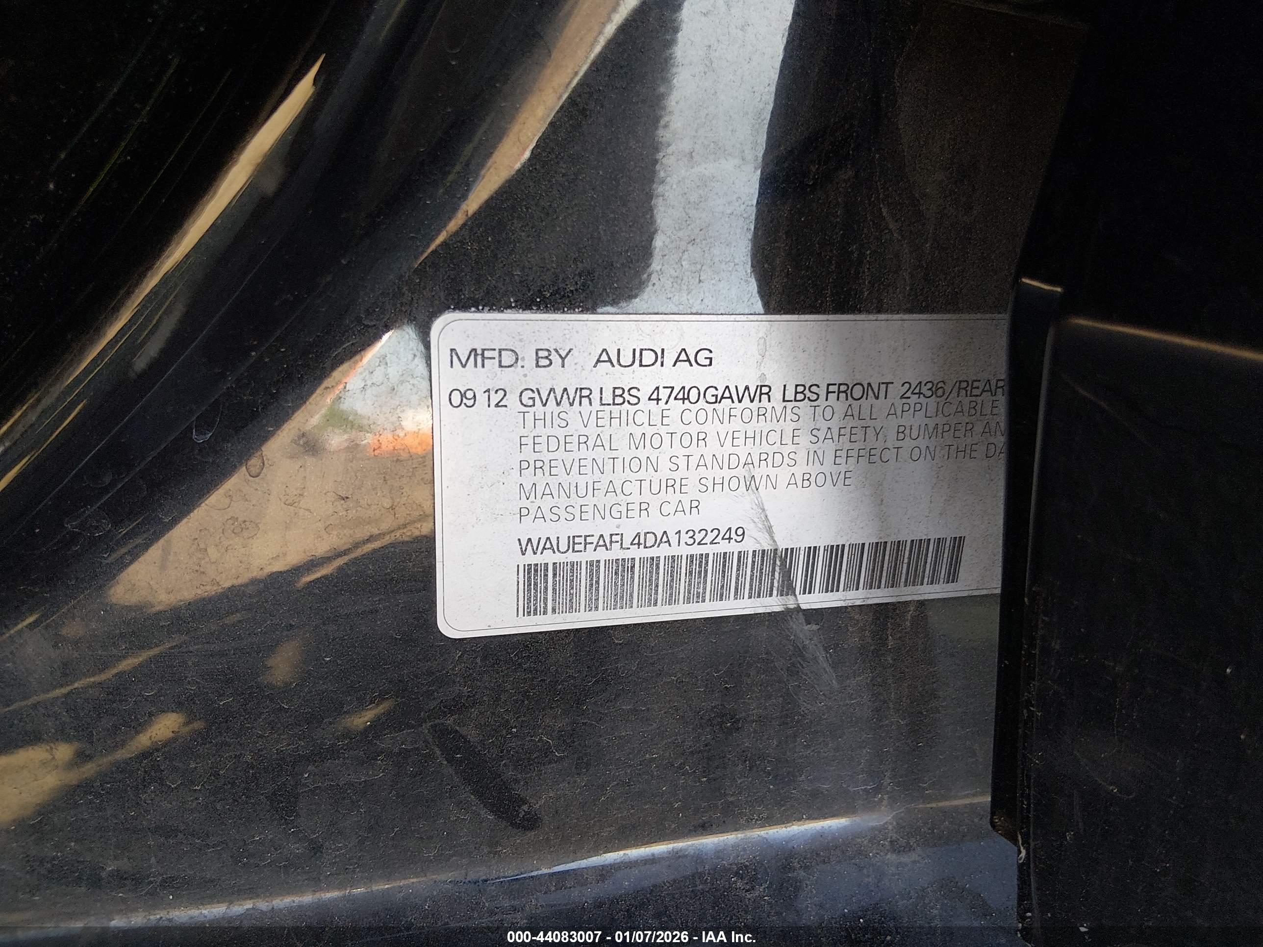 AUDI A4 image 9