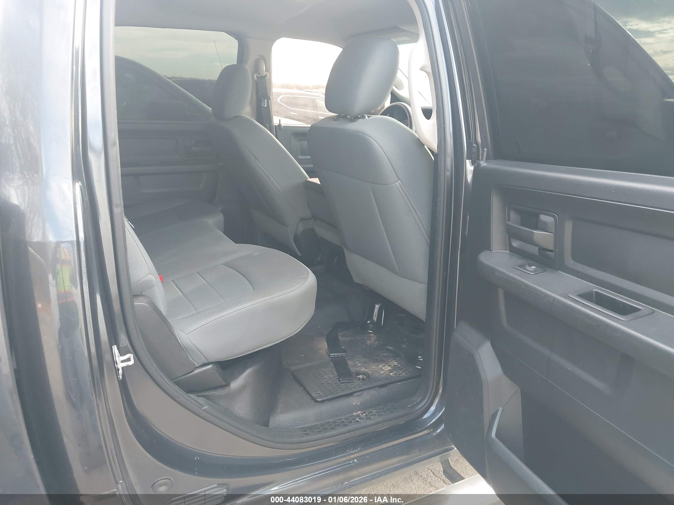 RAM 1500 image 8