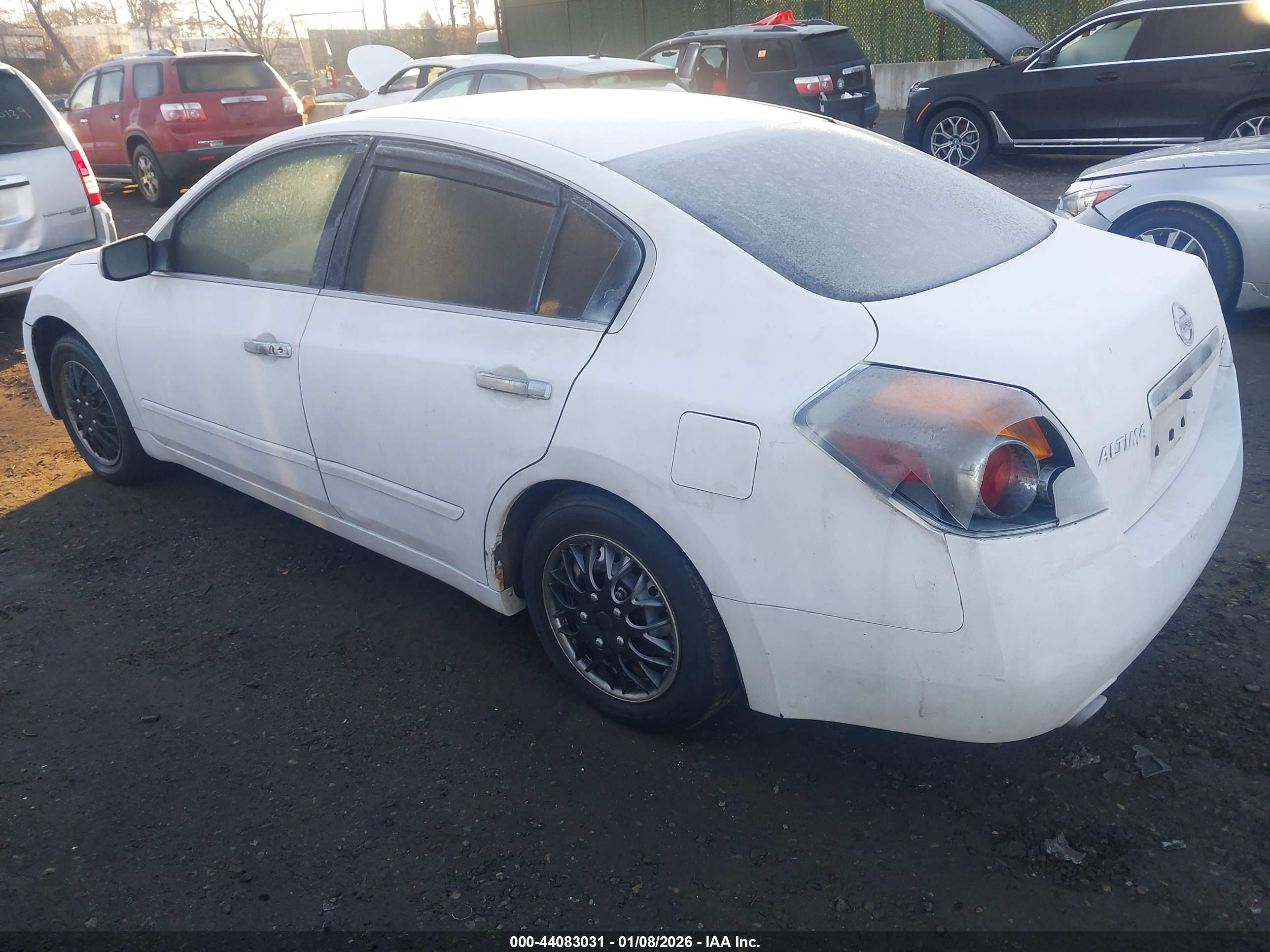 NISSAN ALTIMA image 3