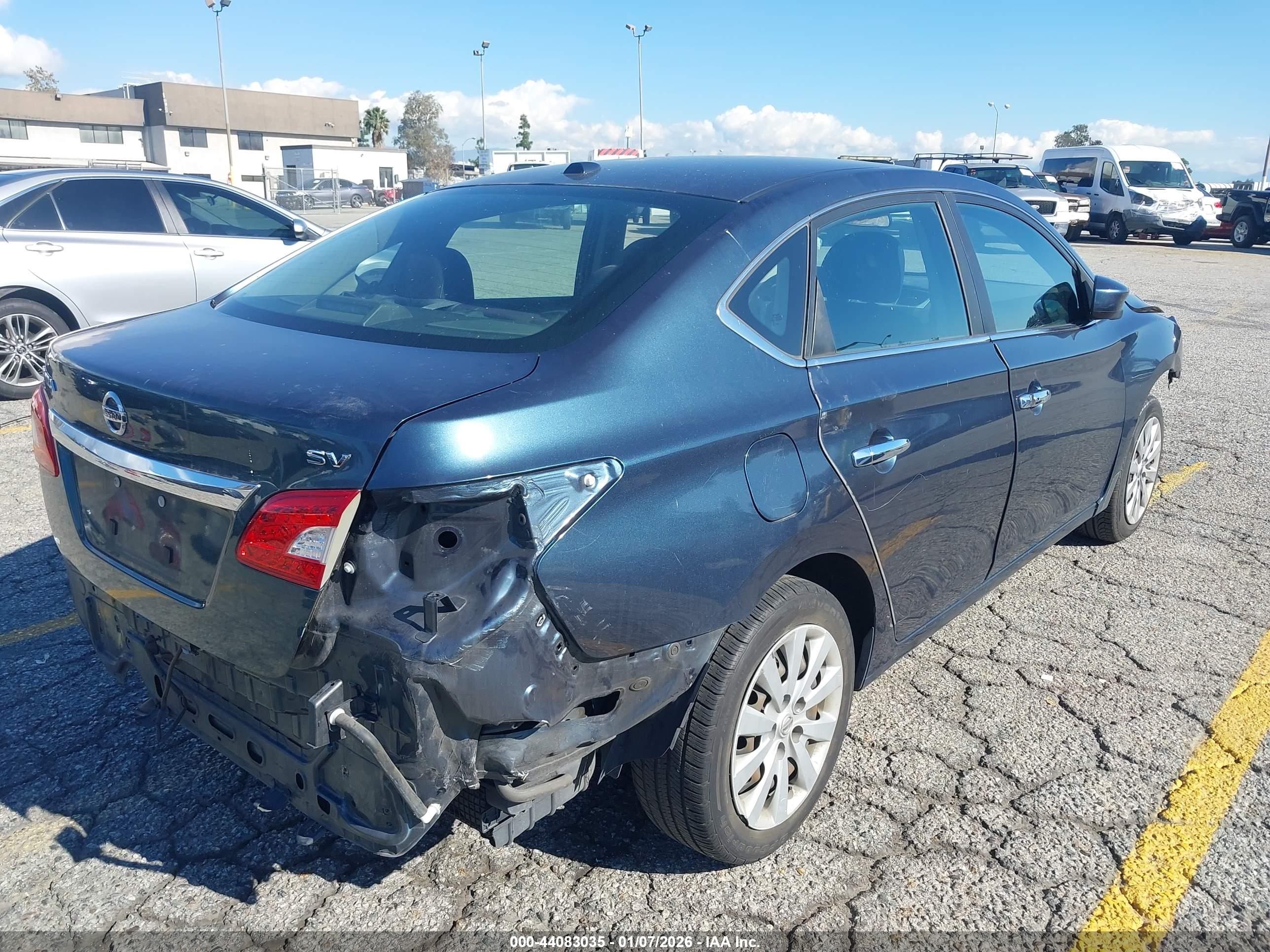 NISSAN SENTRA image 4