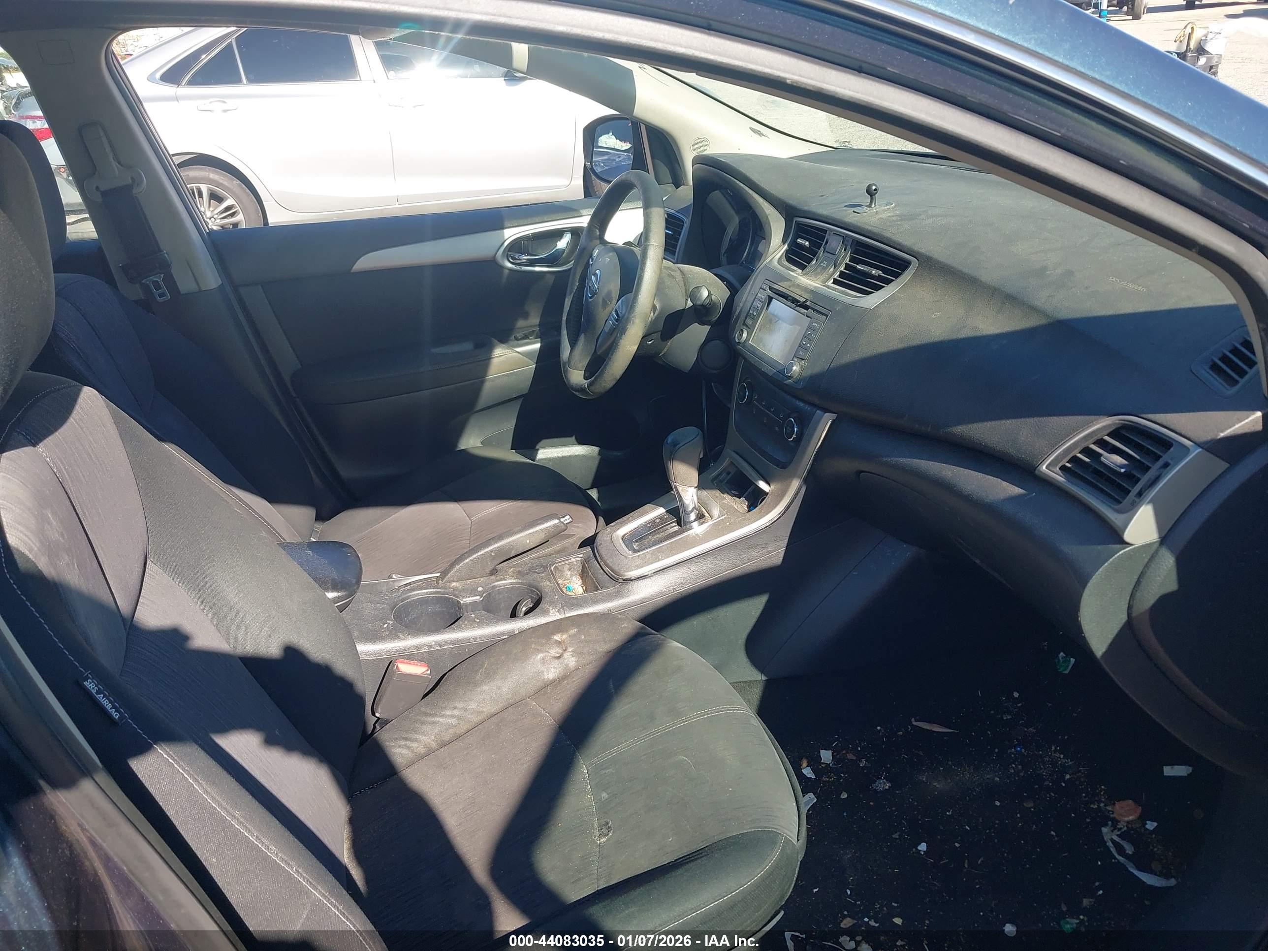 NISSAN SENTRA image 5