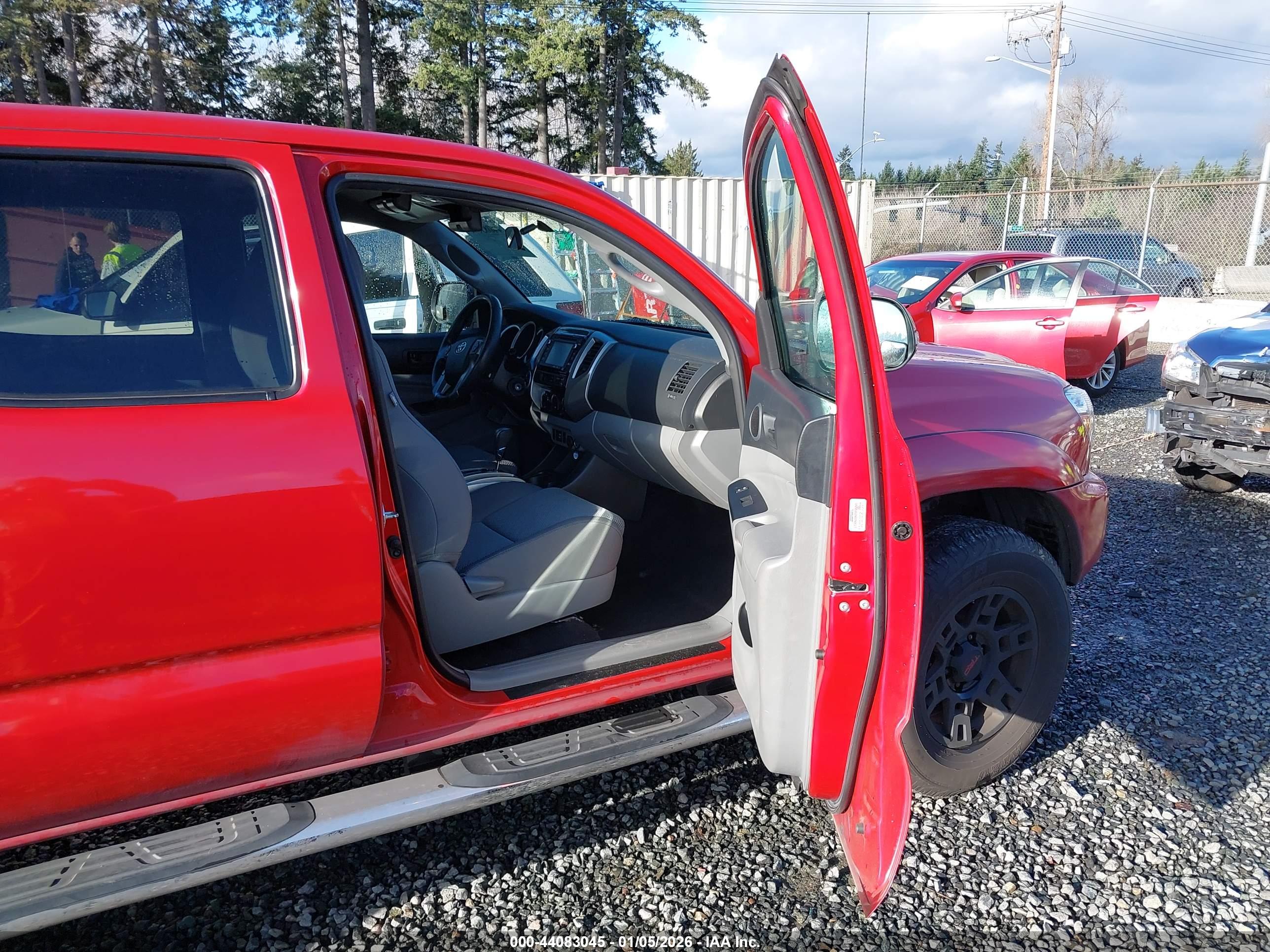 TOYOTA TACOMA image 5