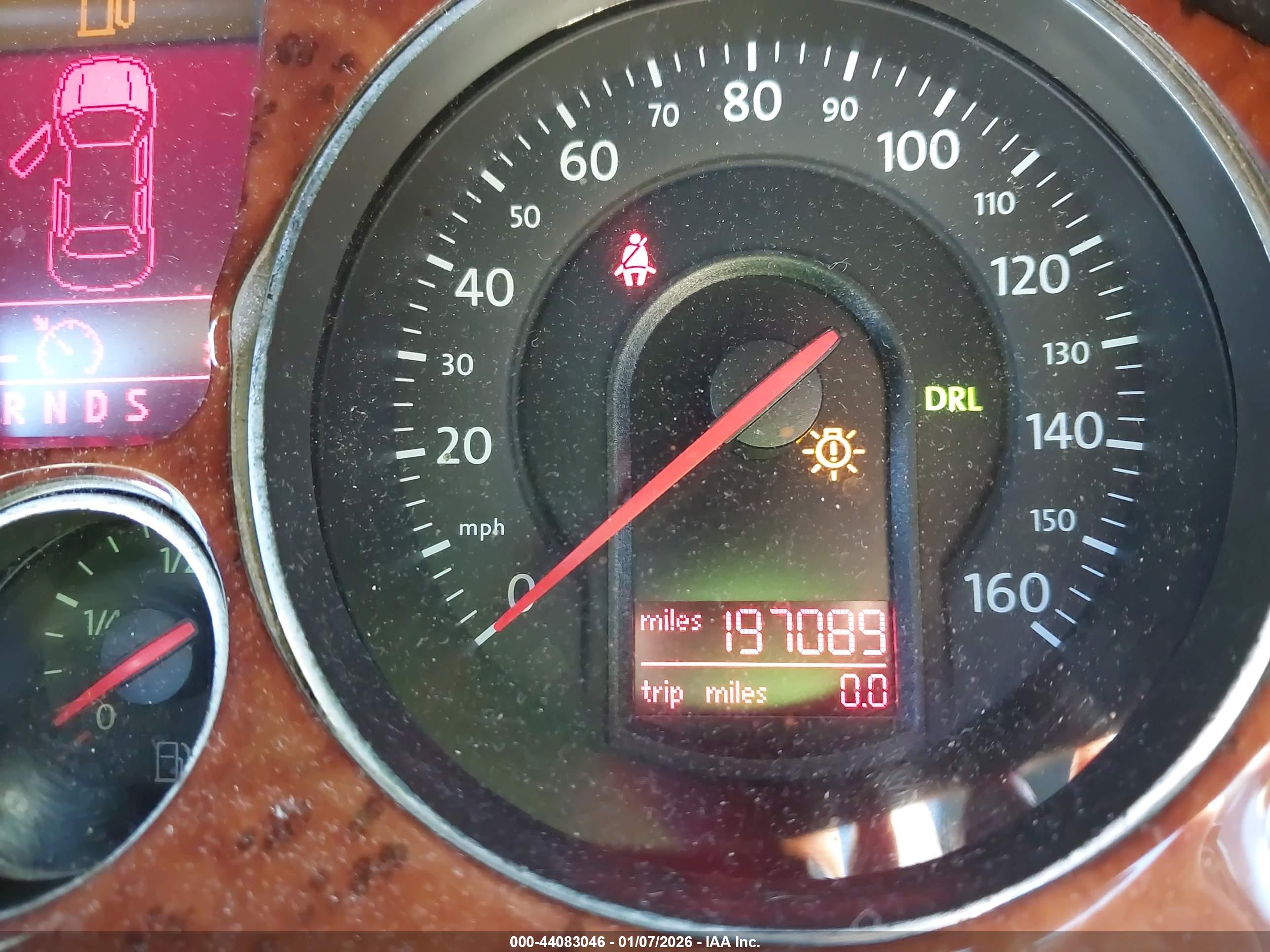VOLKSWAGEN PASSAT image 7
