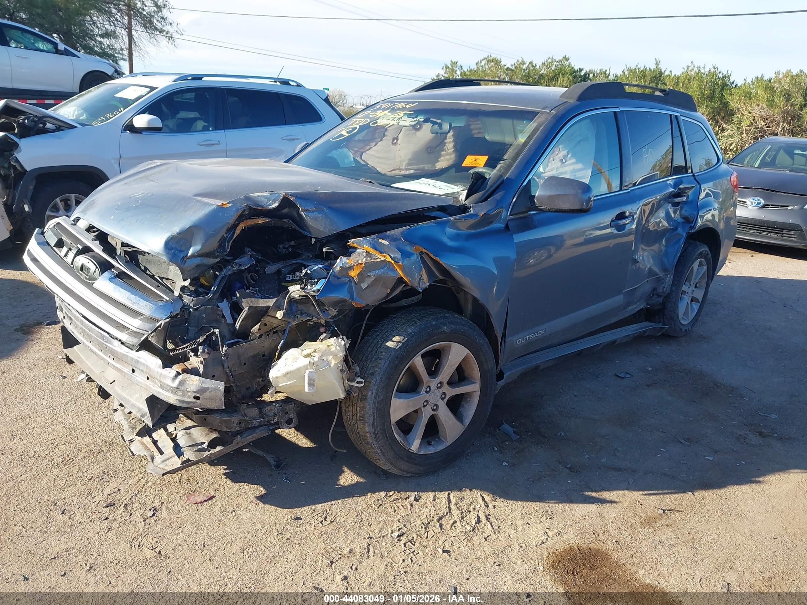 SUBARU OUTBACK image 2