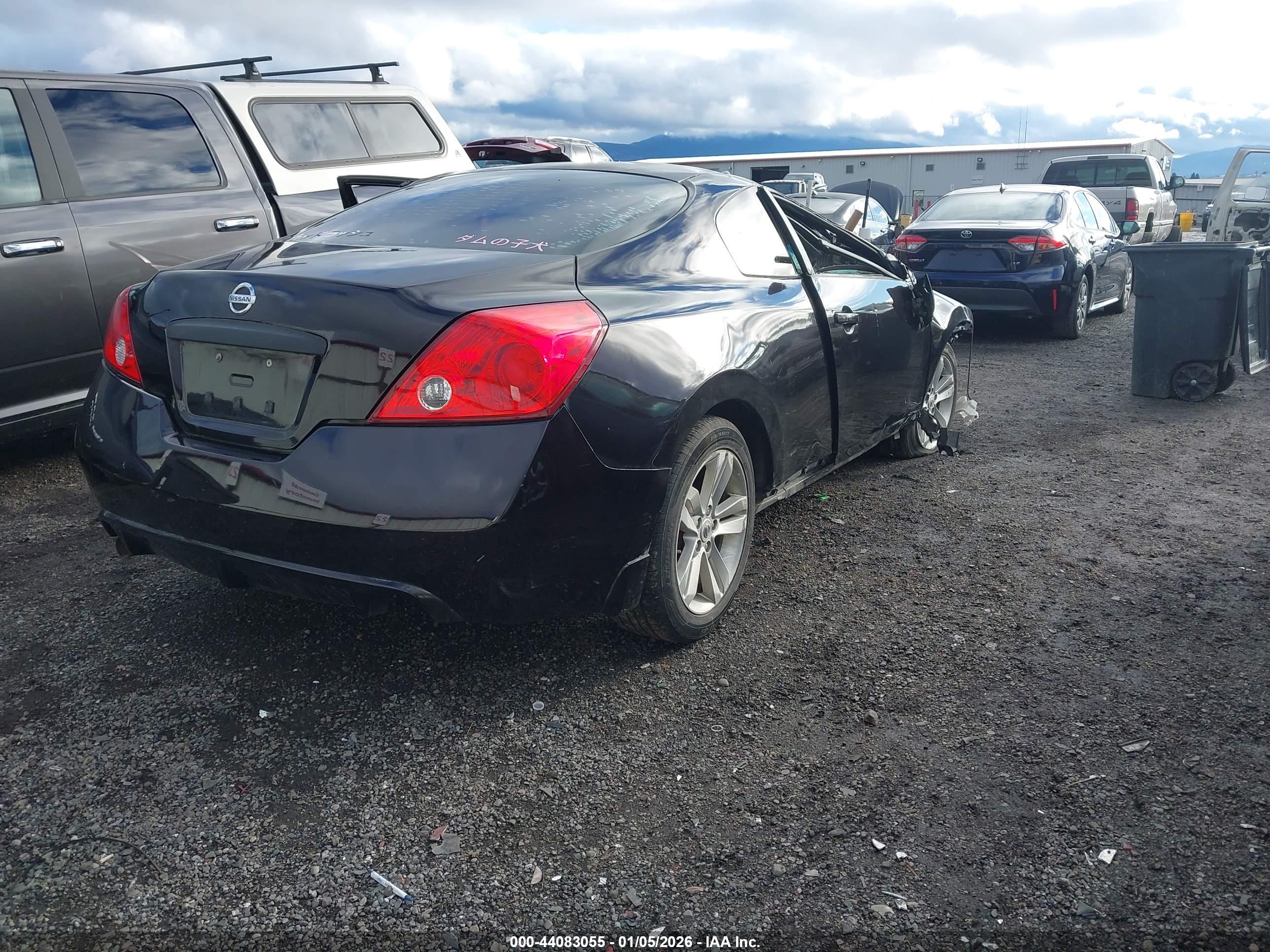 NISSAN ALTIMA image 4