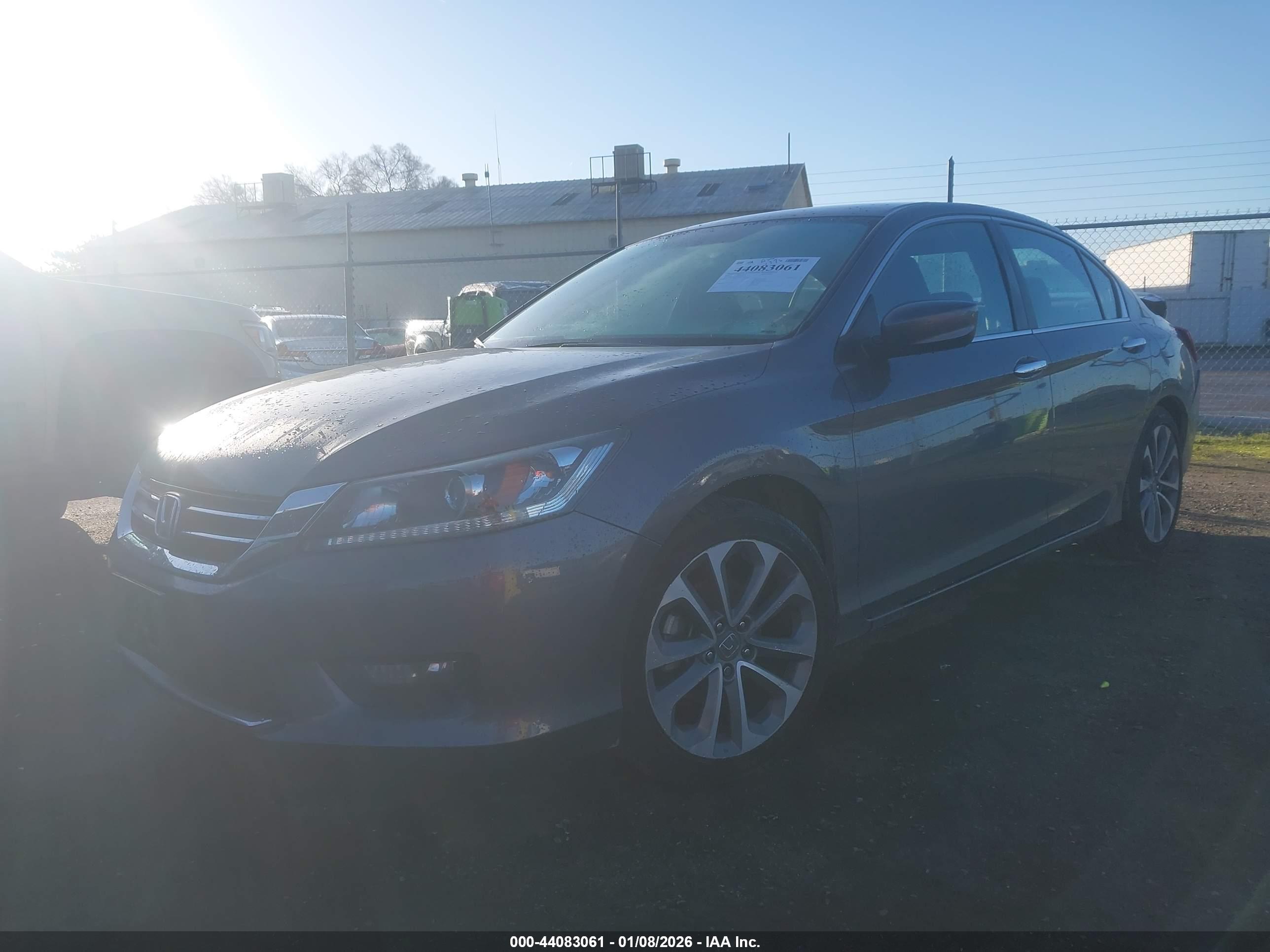 HONDA ACCORD image 2