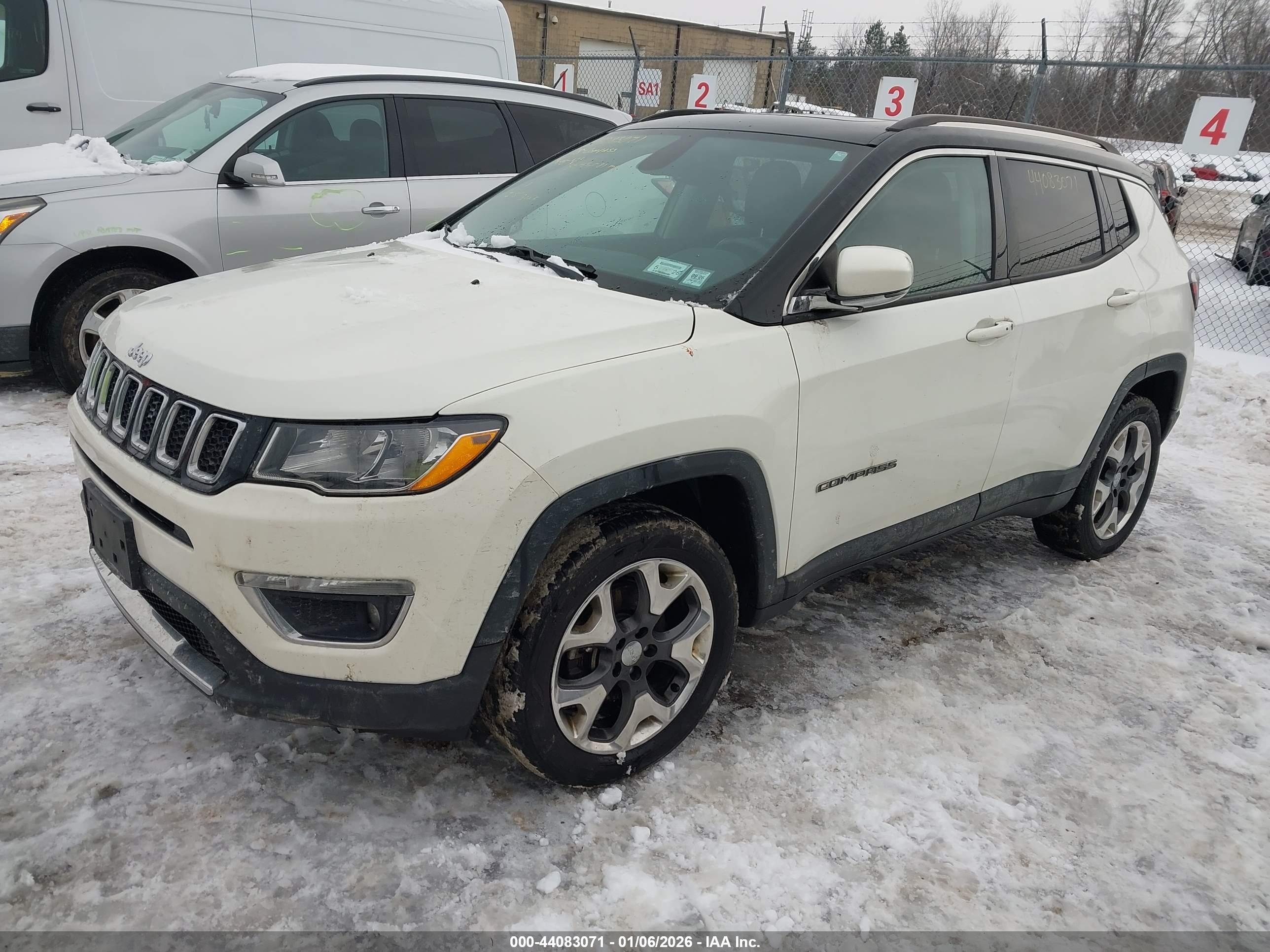 JEEP COMPASS image 2