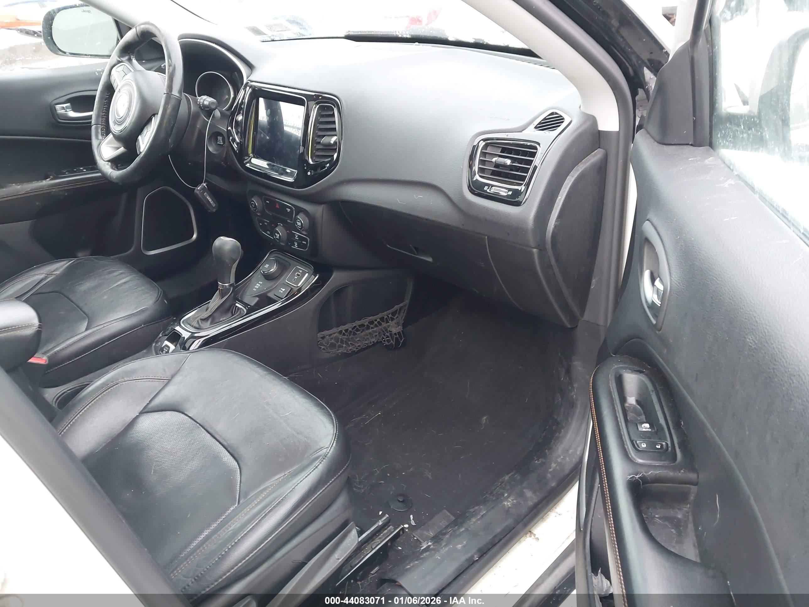 JEEP COMPASS image 5