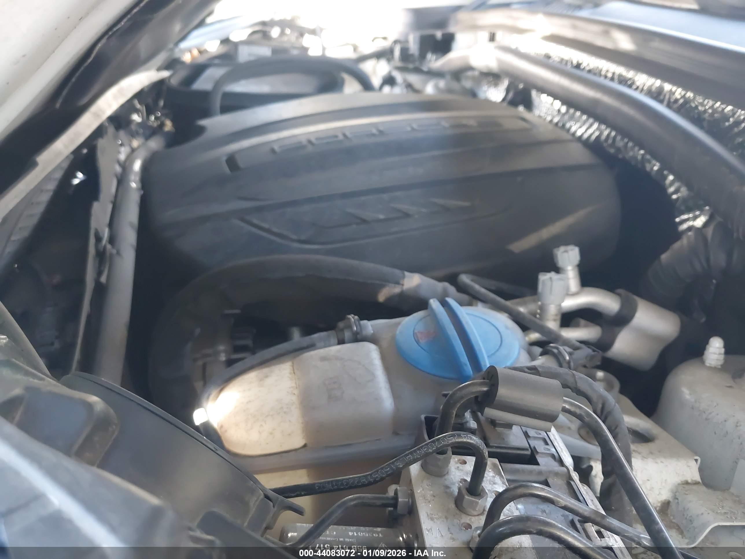 PORSCHE MACAN image 10