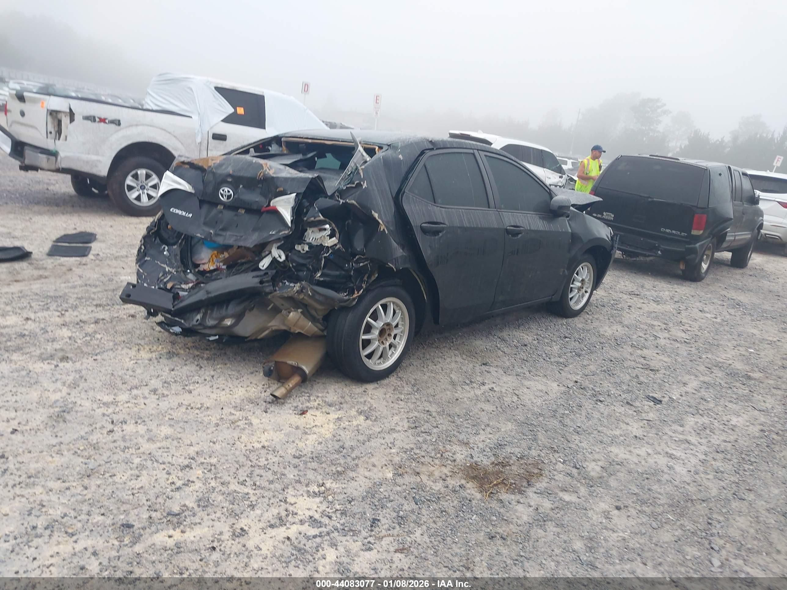 TOYOTA COROLLA image 4