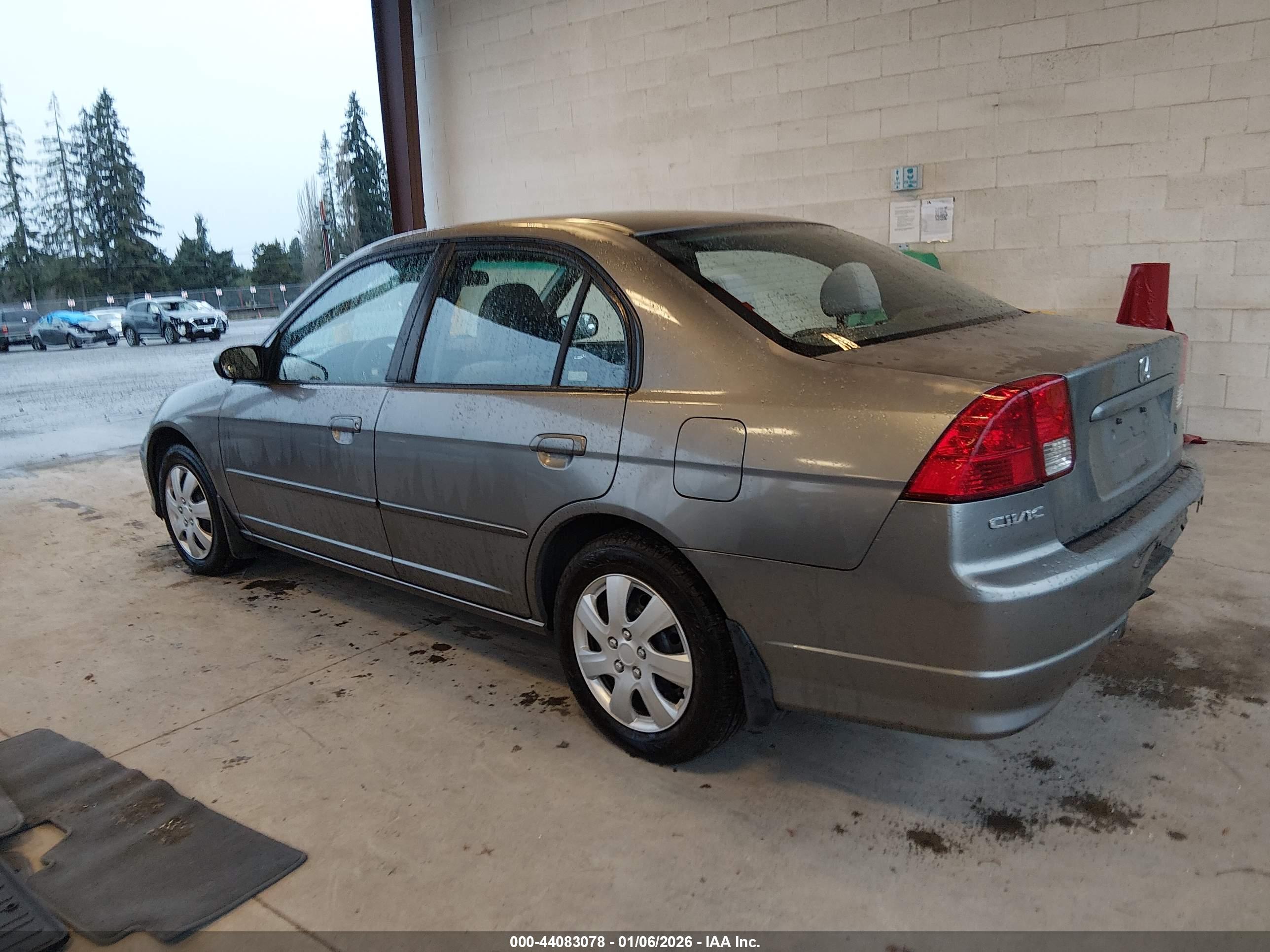 HONDA CIVIC image 3