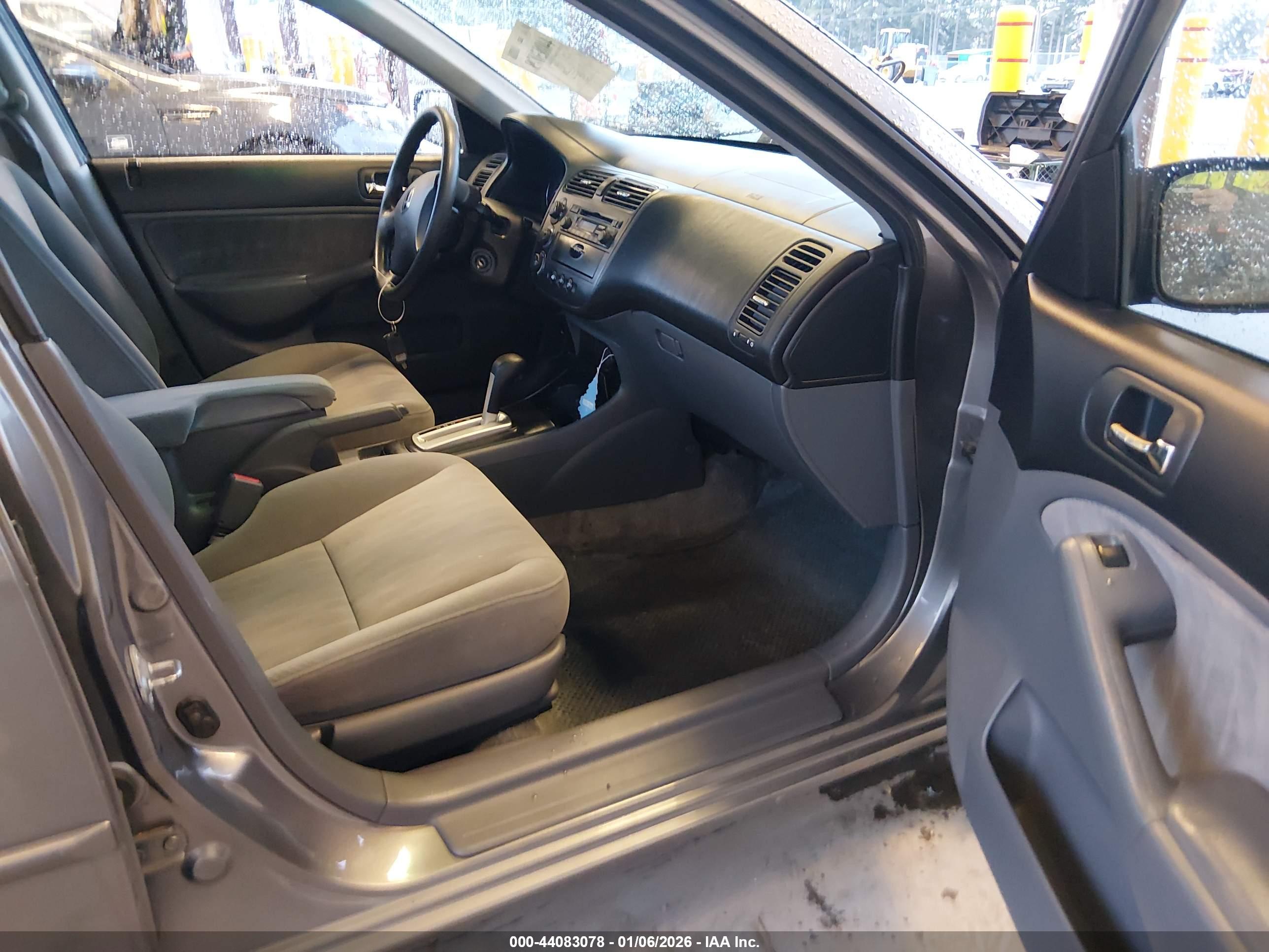 HONDA CIVIC image 5
