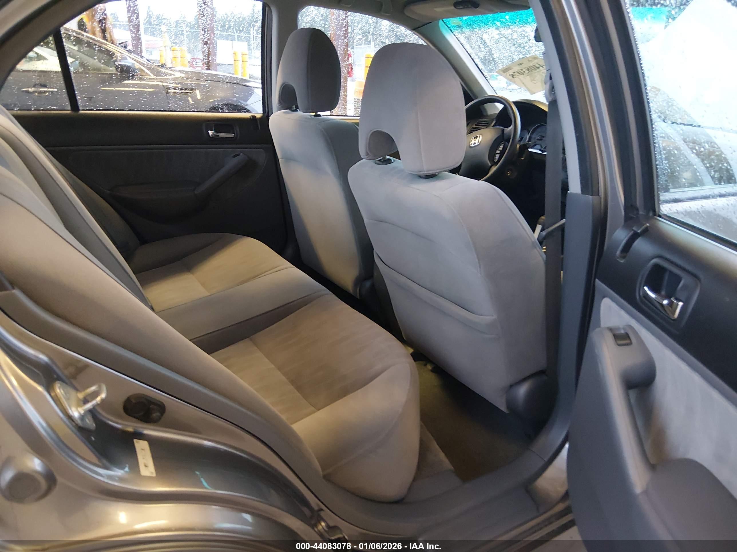 HONDA CIVIC image 8