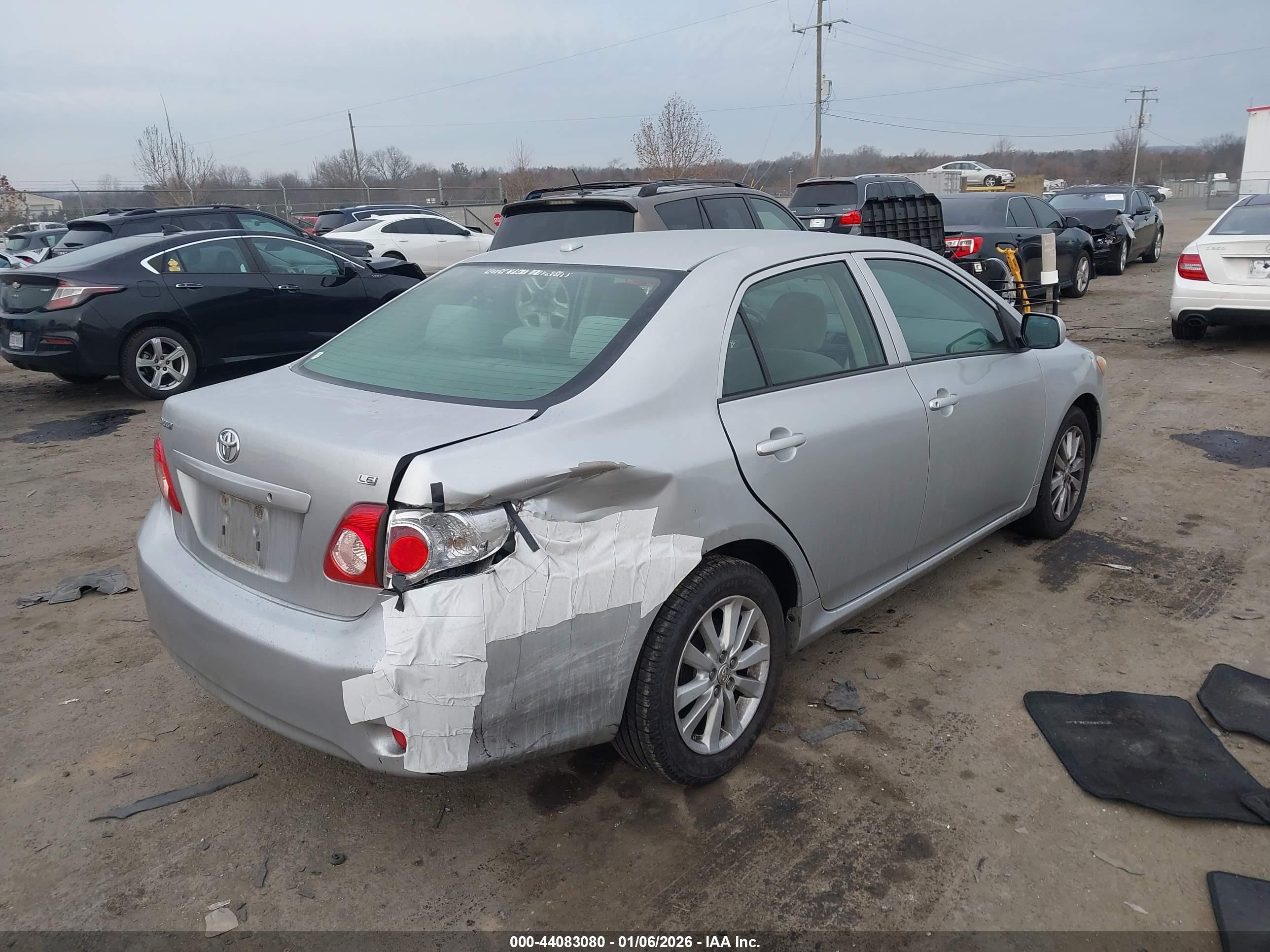 TOYOTA COROLLA image 4