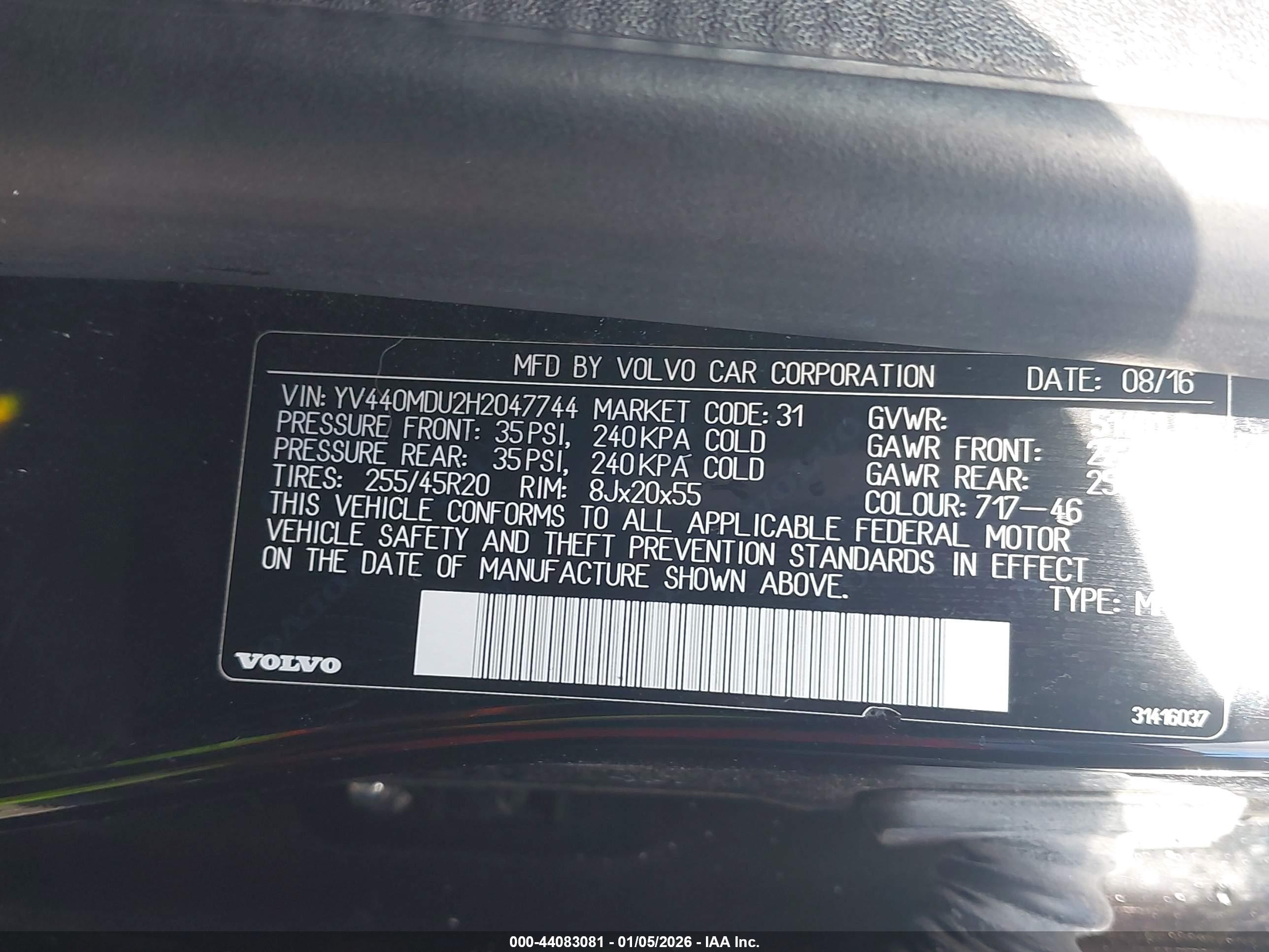 VOLVO XC60 image 9
