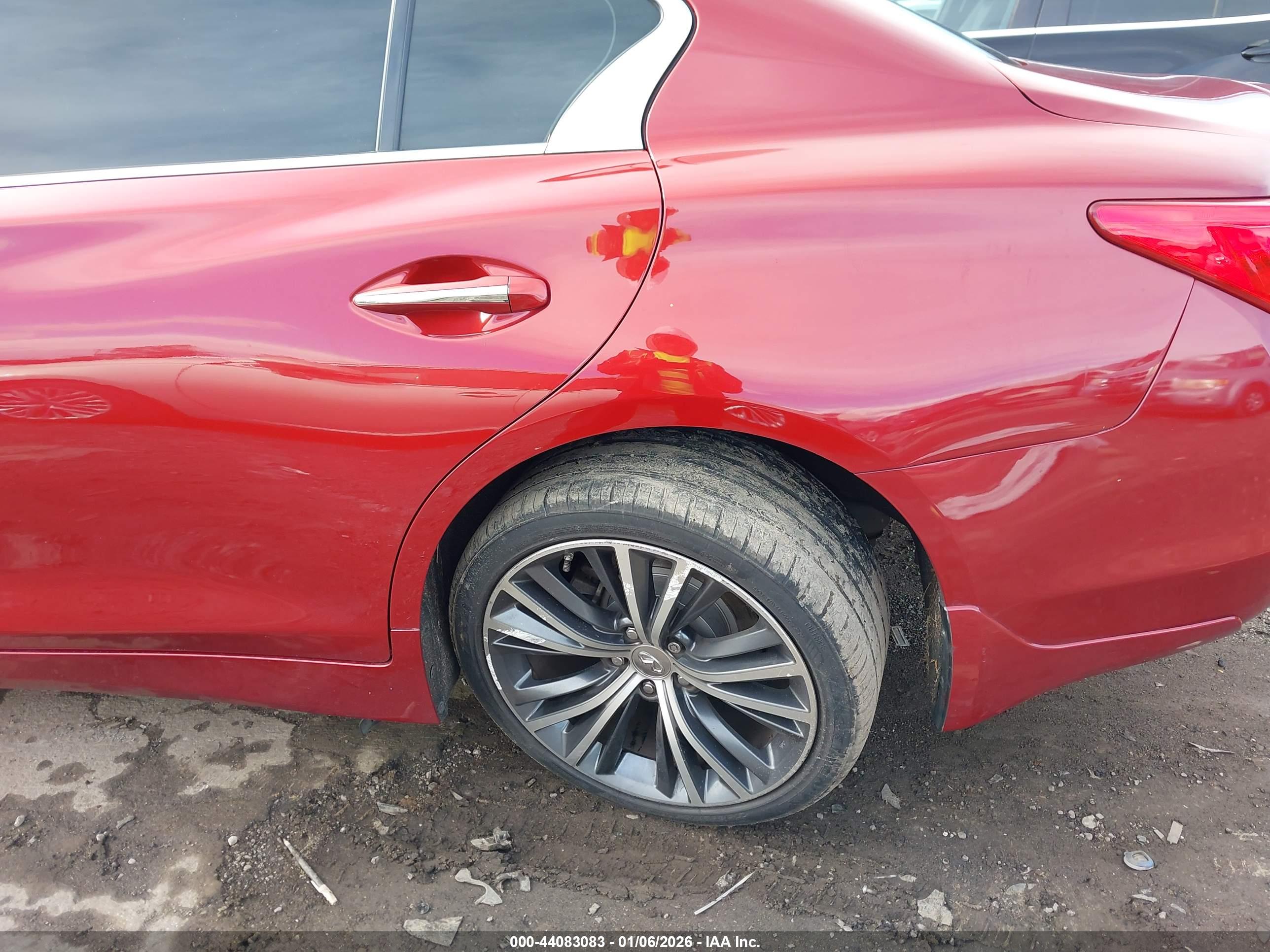 INFINITI Q50 image 6