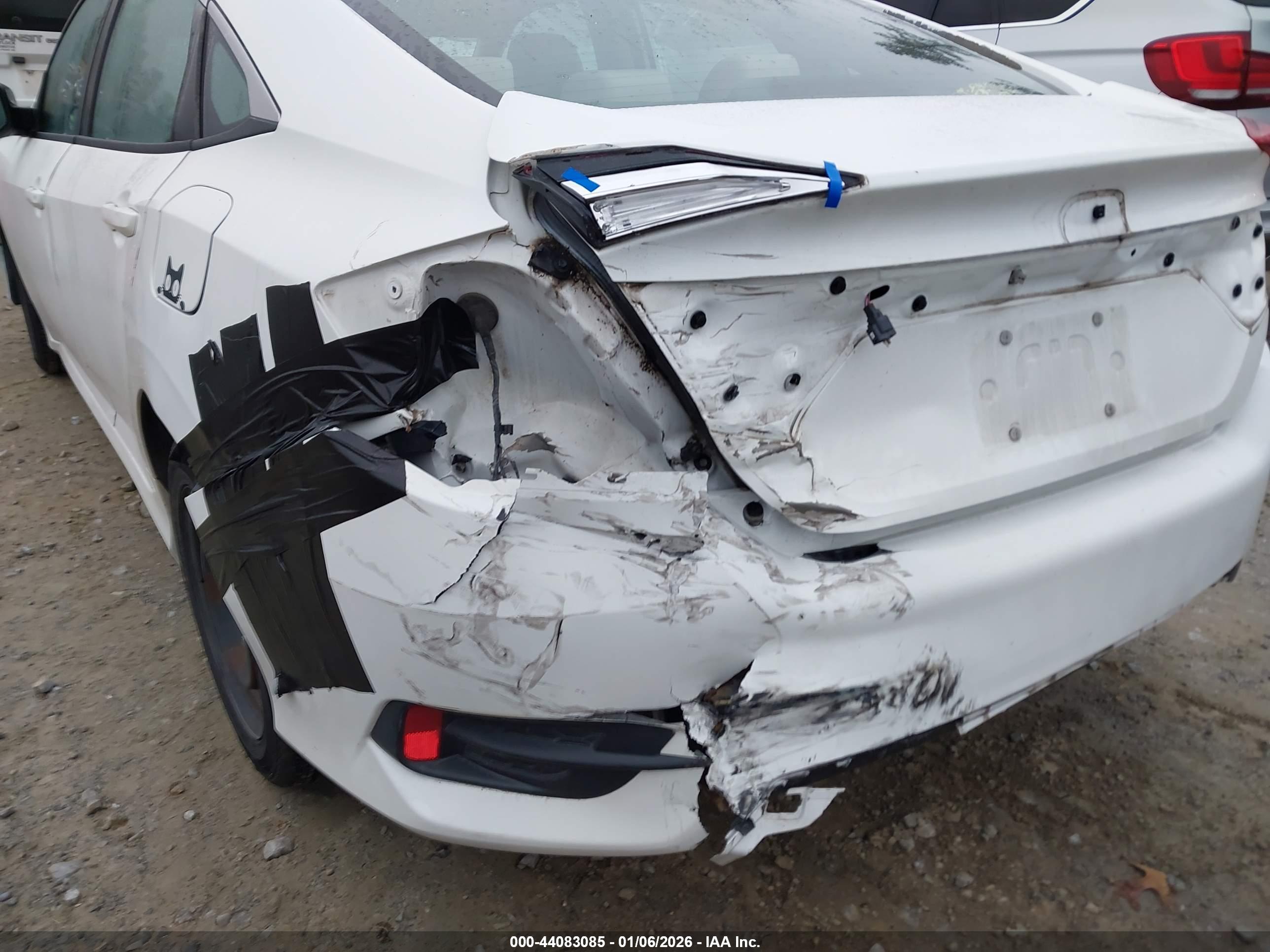 HONDA CIVIC image 6