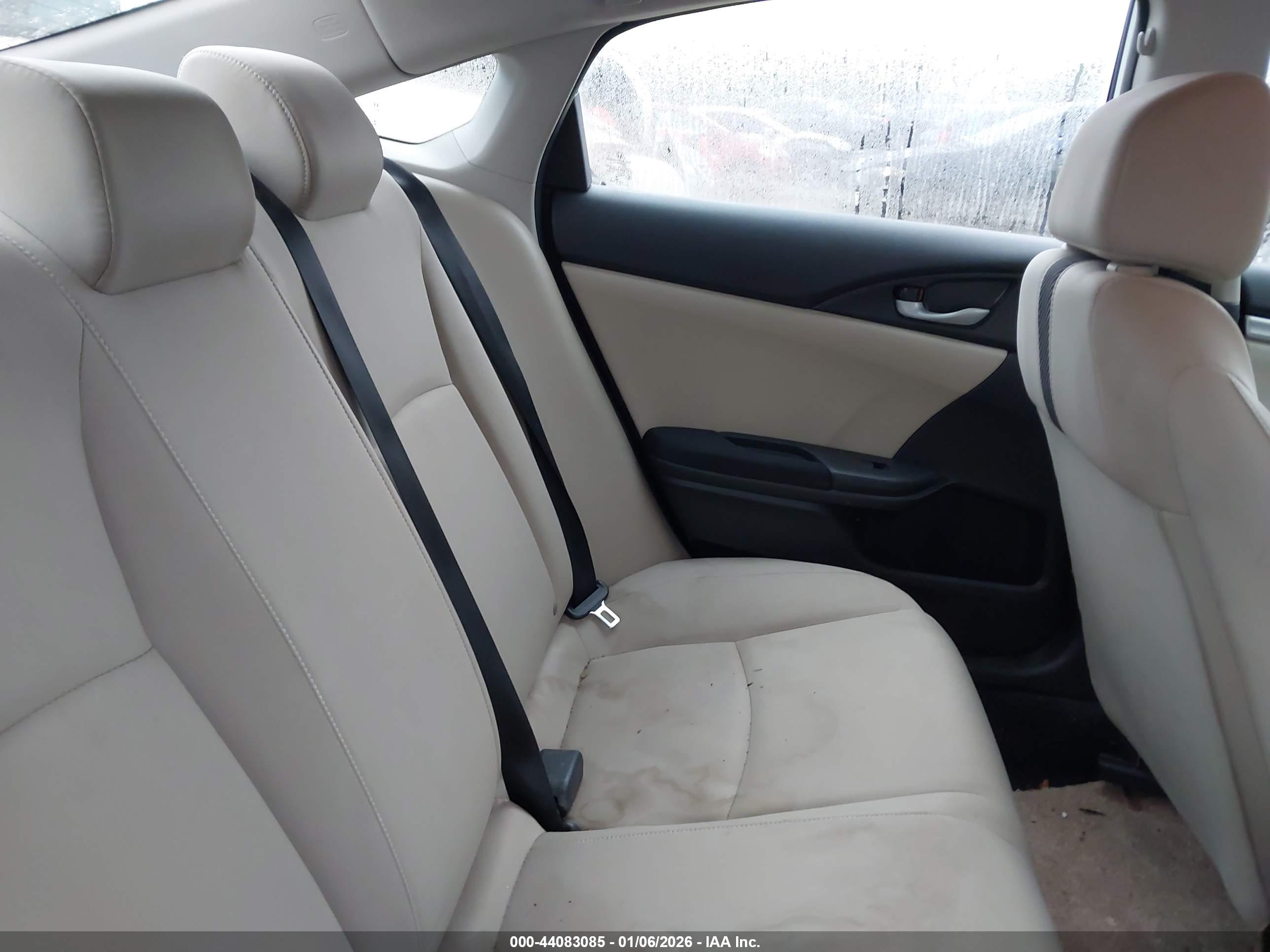 HONDA CIVIC image 8