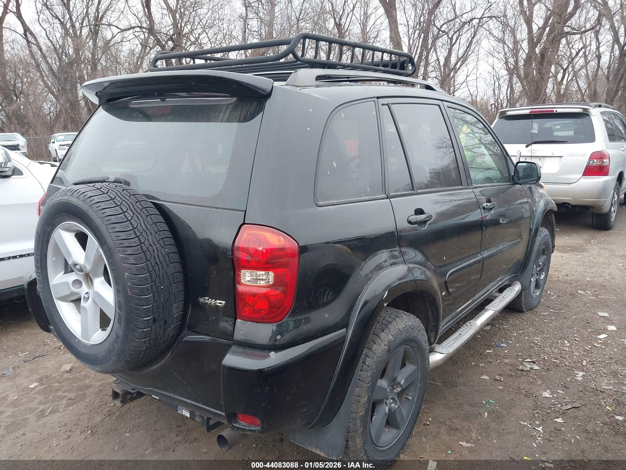 TOYOTA RAV4 image 4