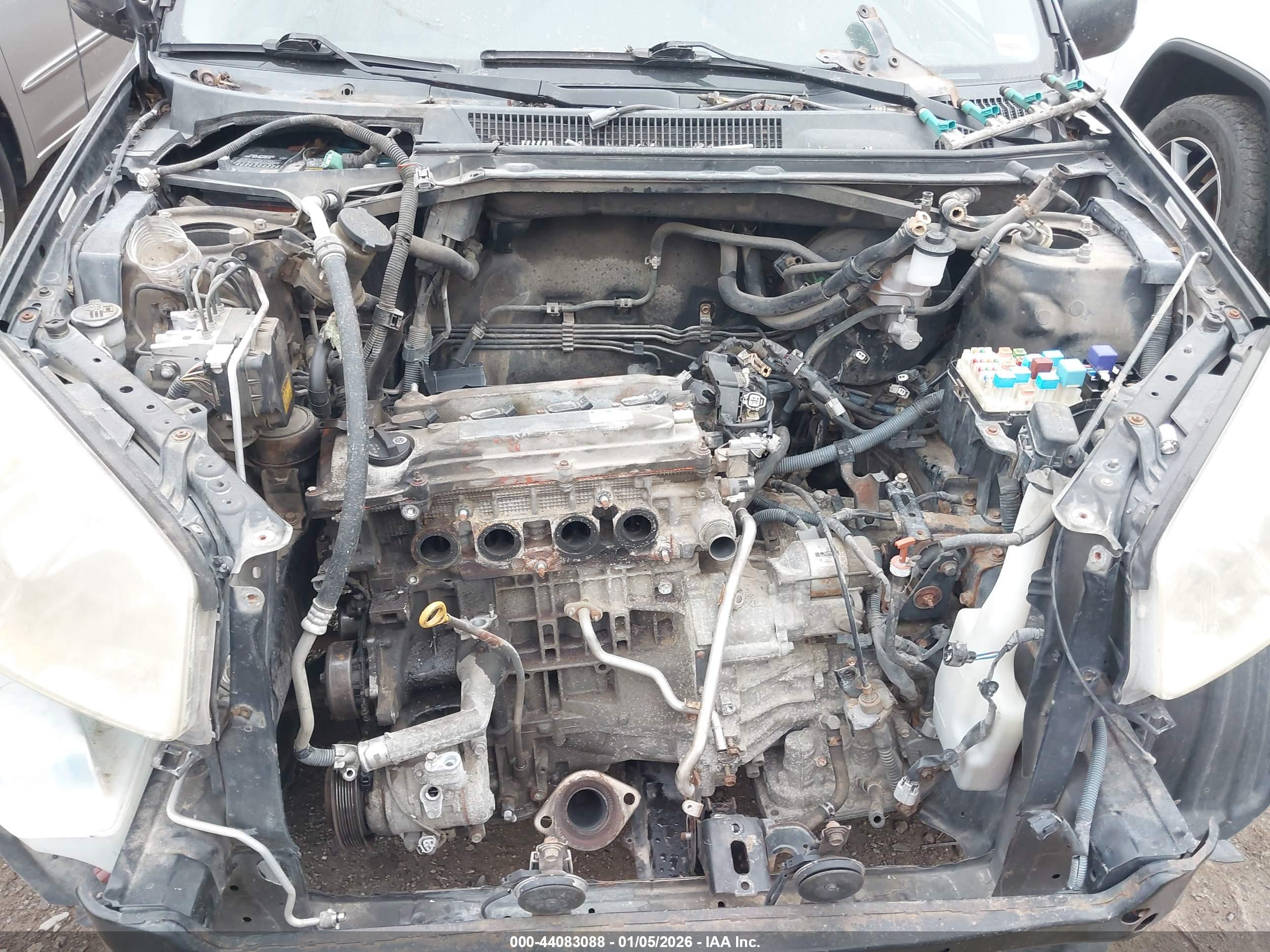 TOYOTA RAV4 image 6