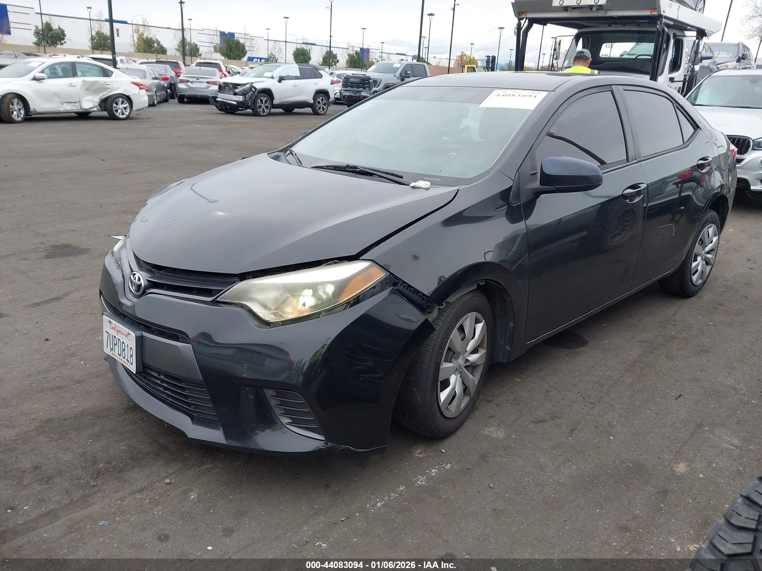 TOYOTA COROLLA image 2