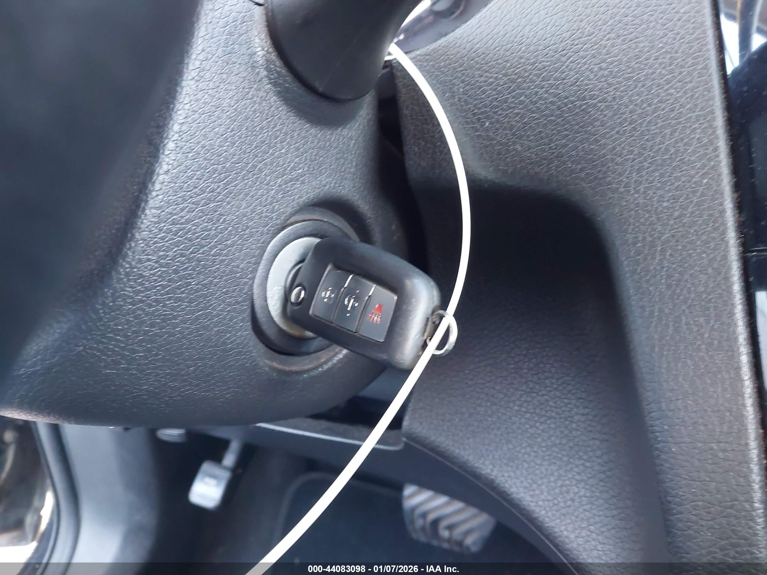 NISSAN ROGUE image 11