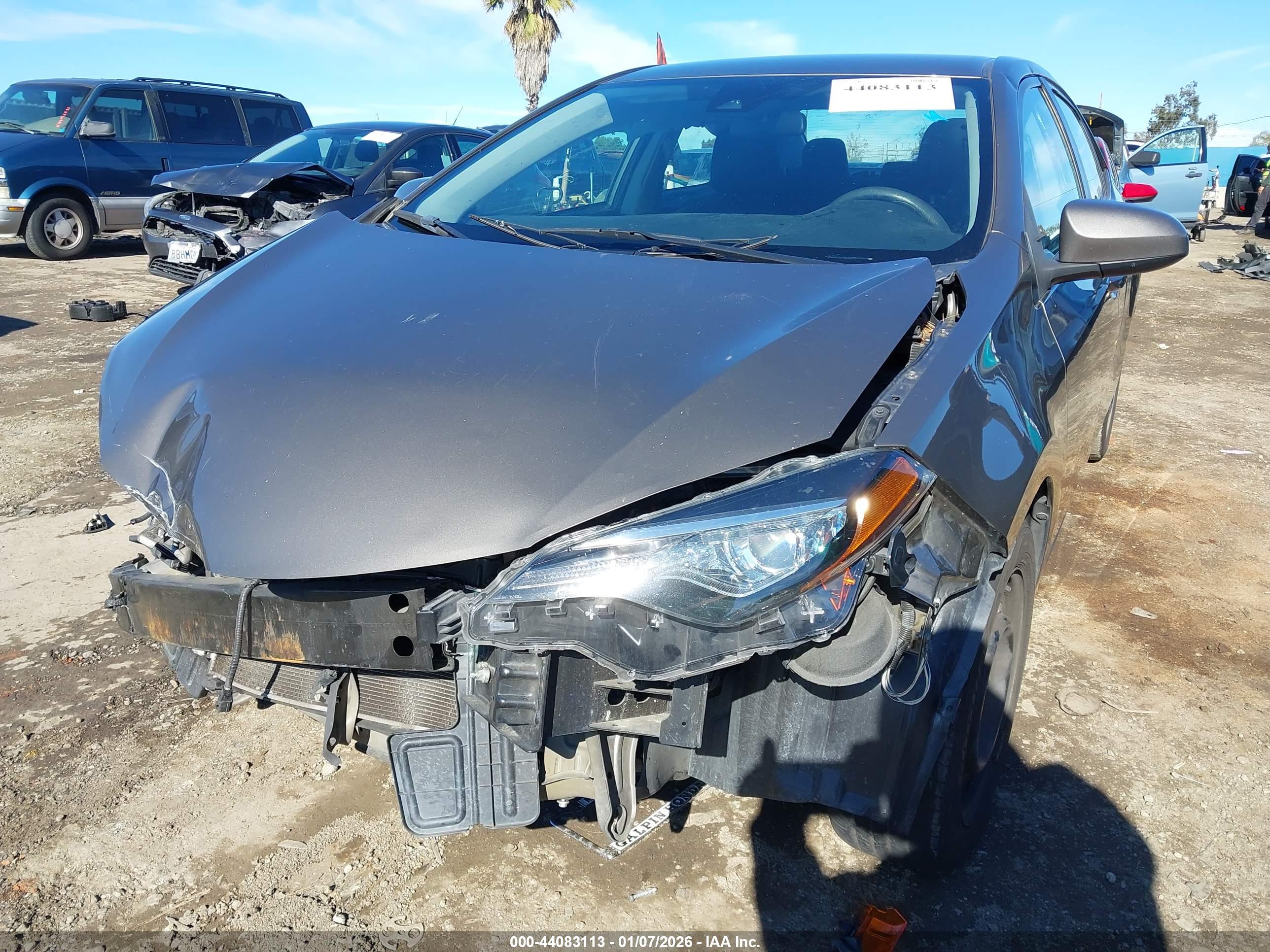 TOYOTA COROLLA image 6