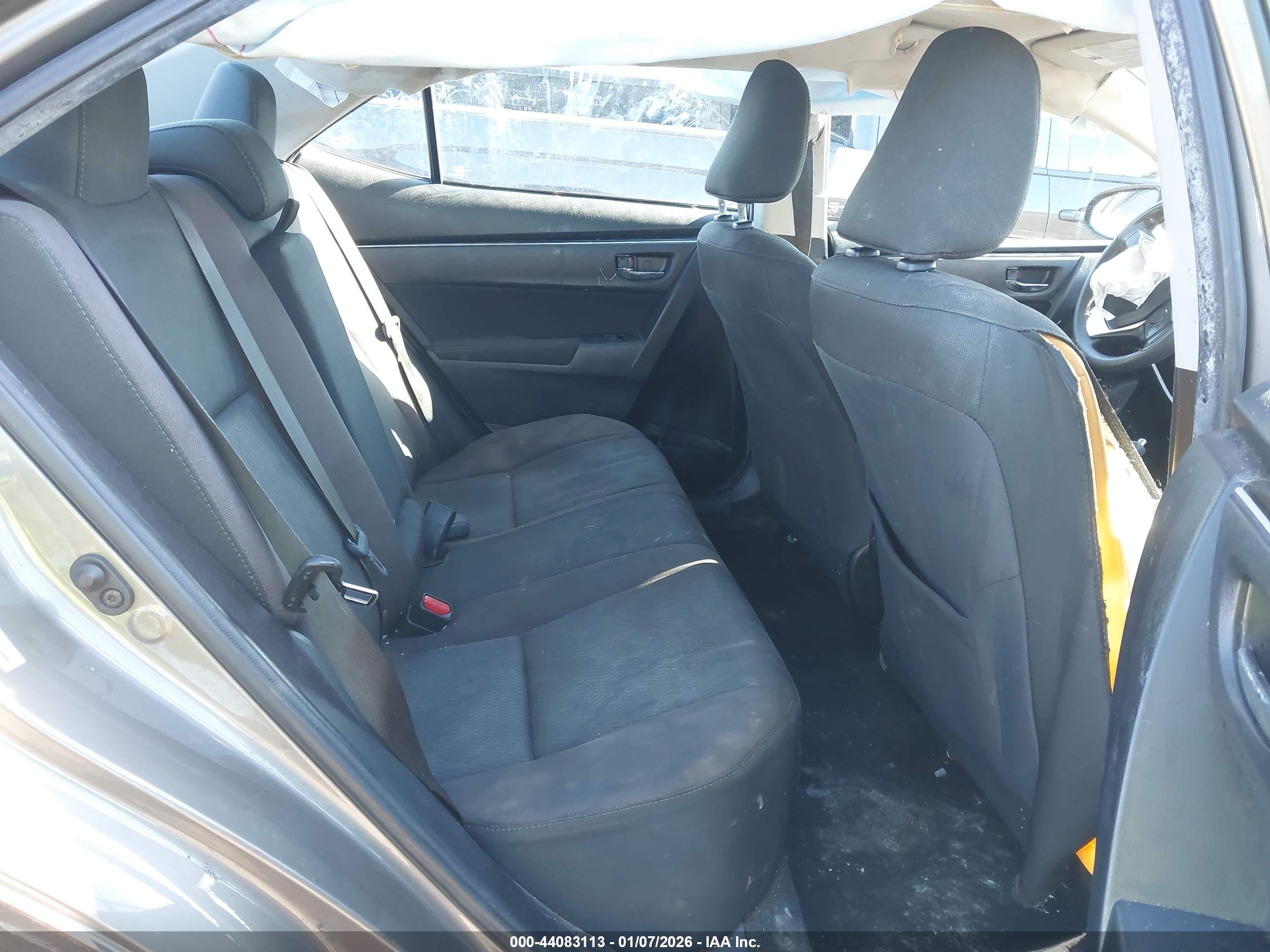 TOYOTA COROLLA image 8