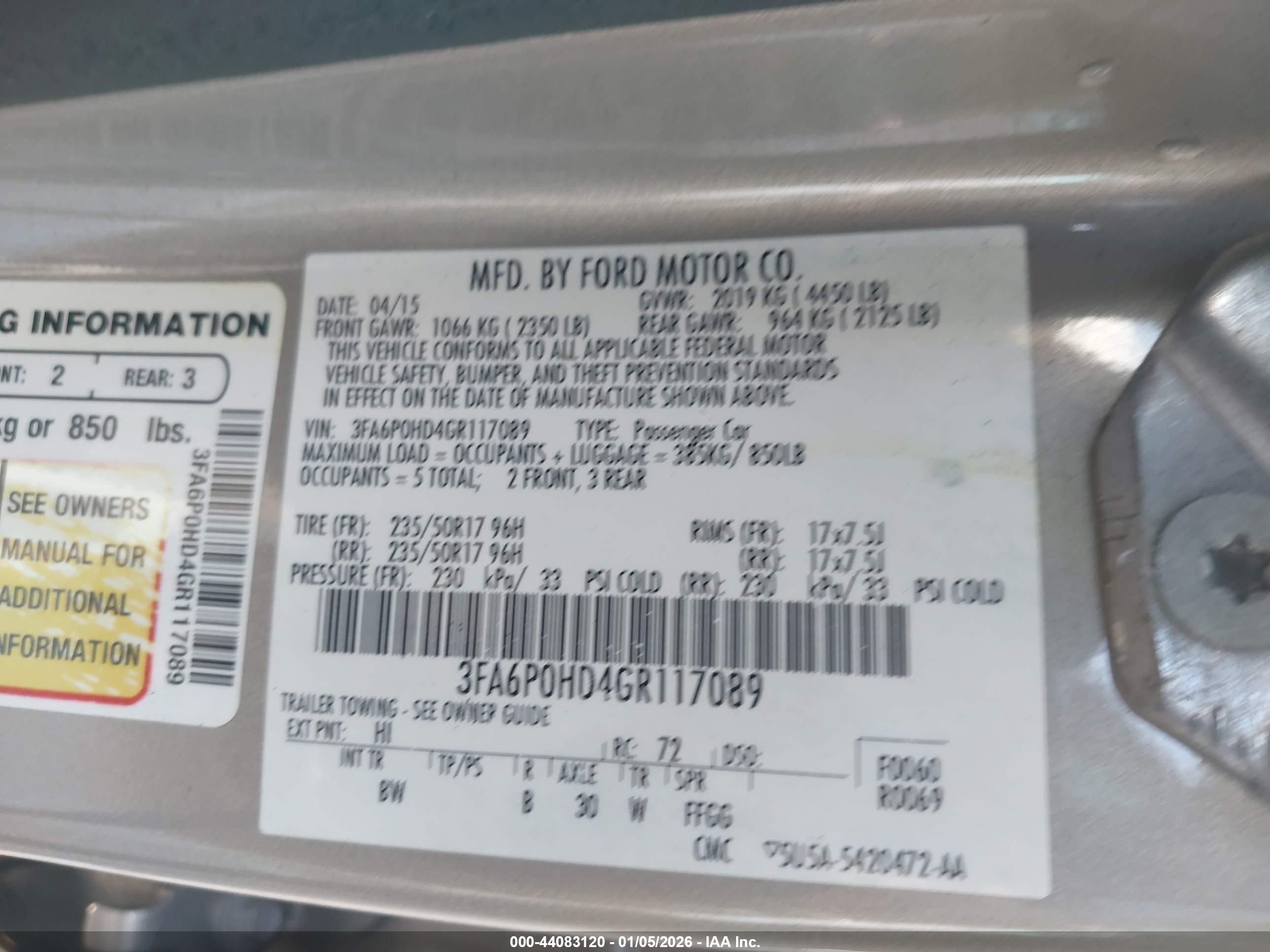 FORD FUSION image 9