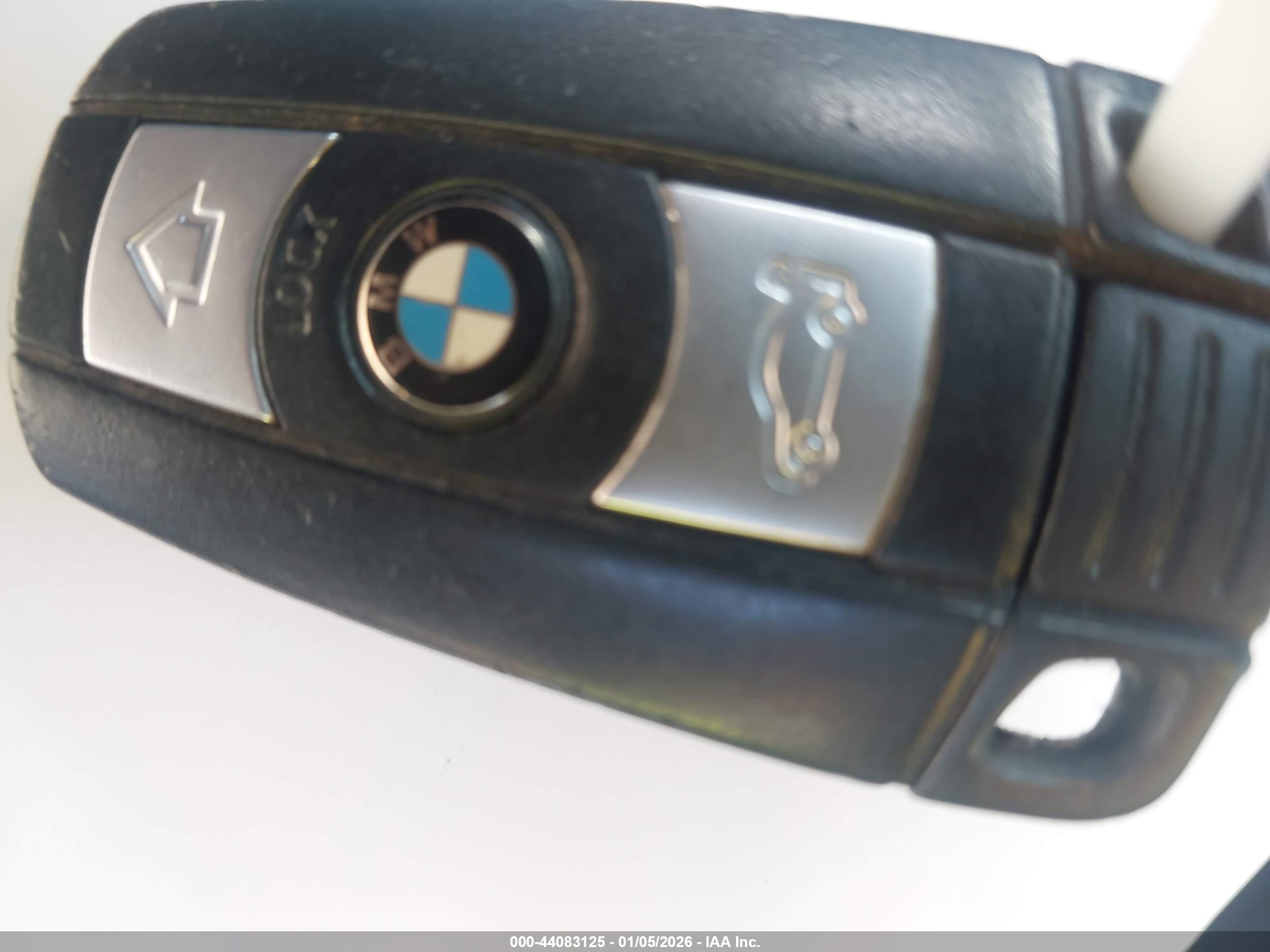 BMW 128I image 11