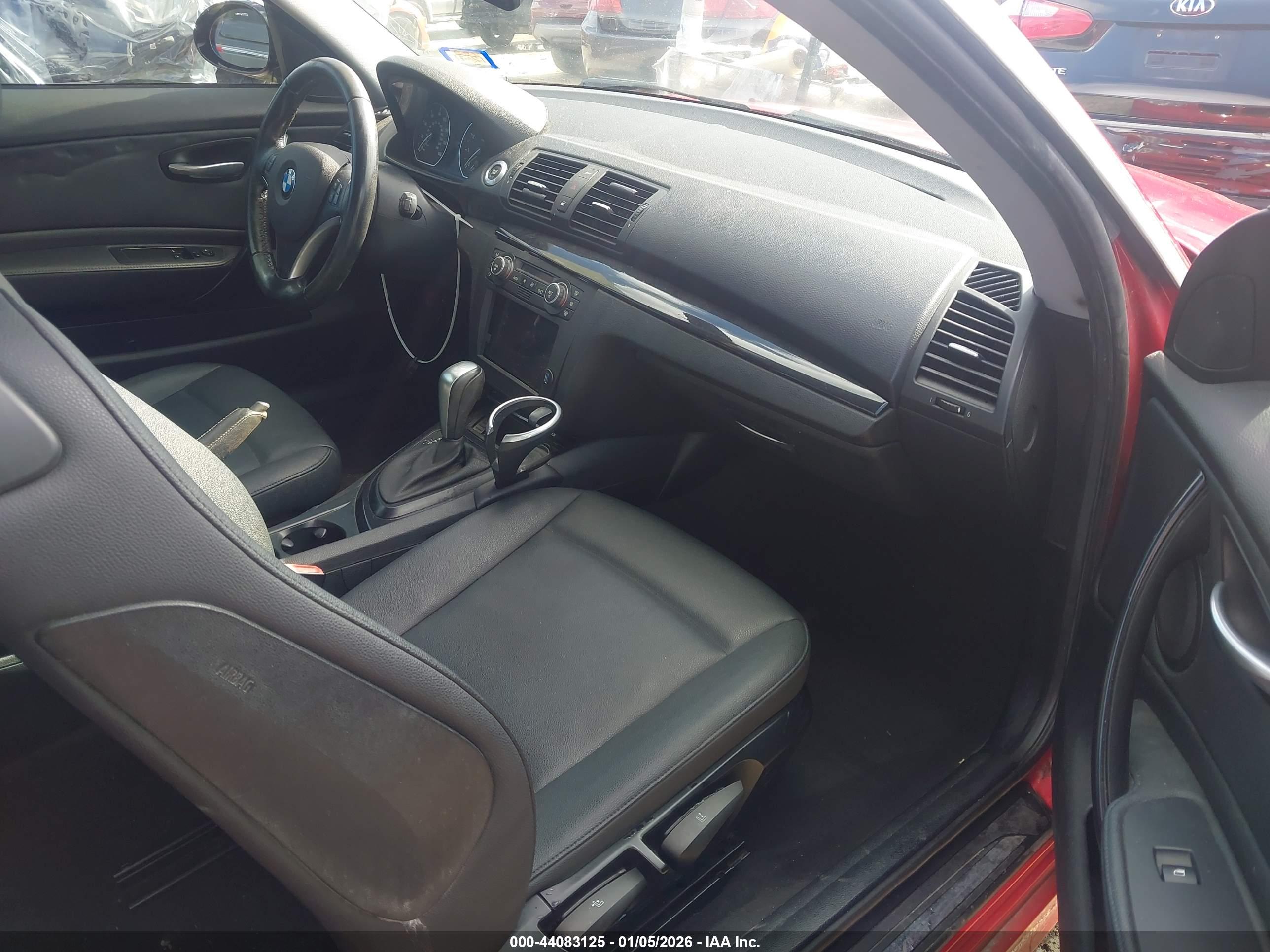 BMW 128I image 5