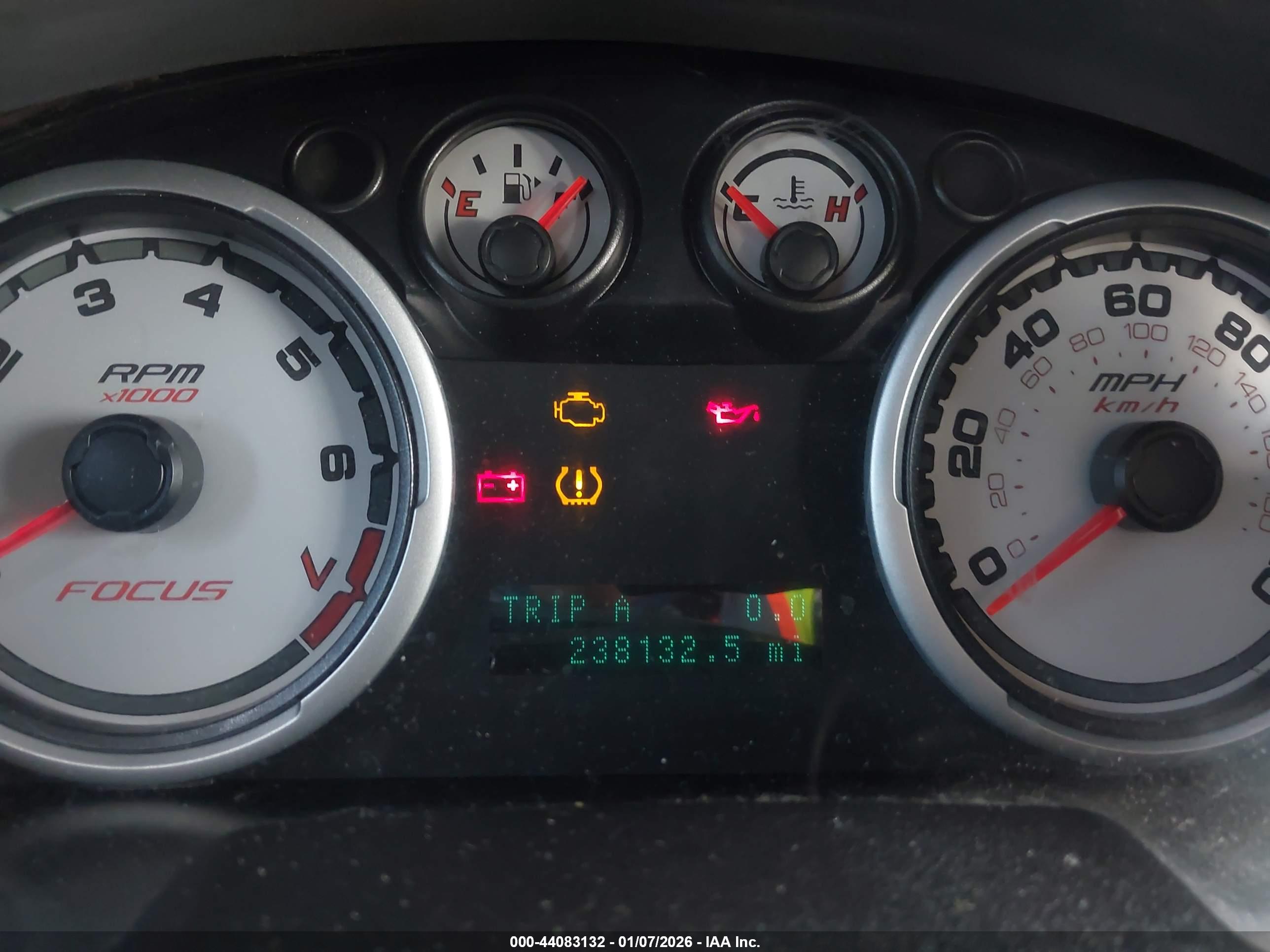 FORD FOCUS image 7