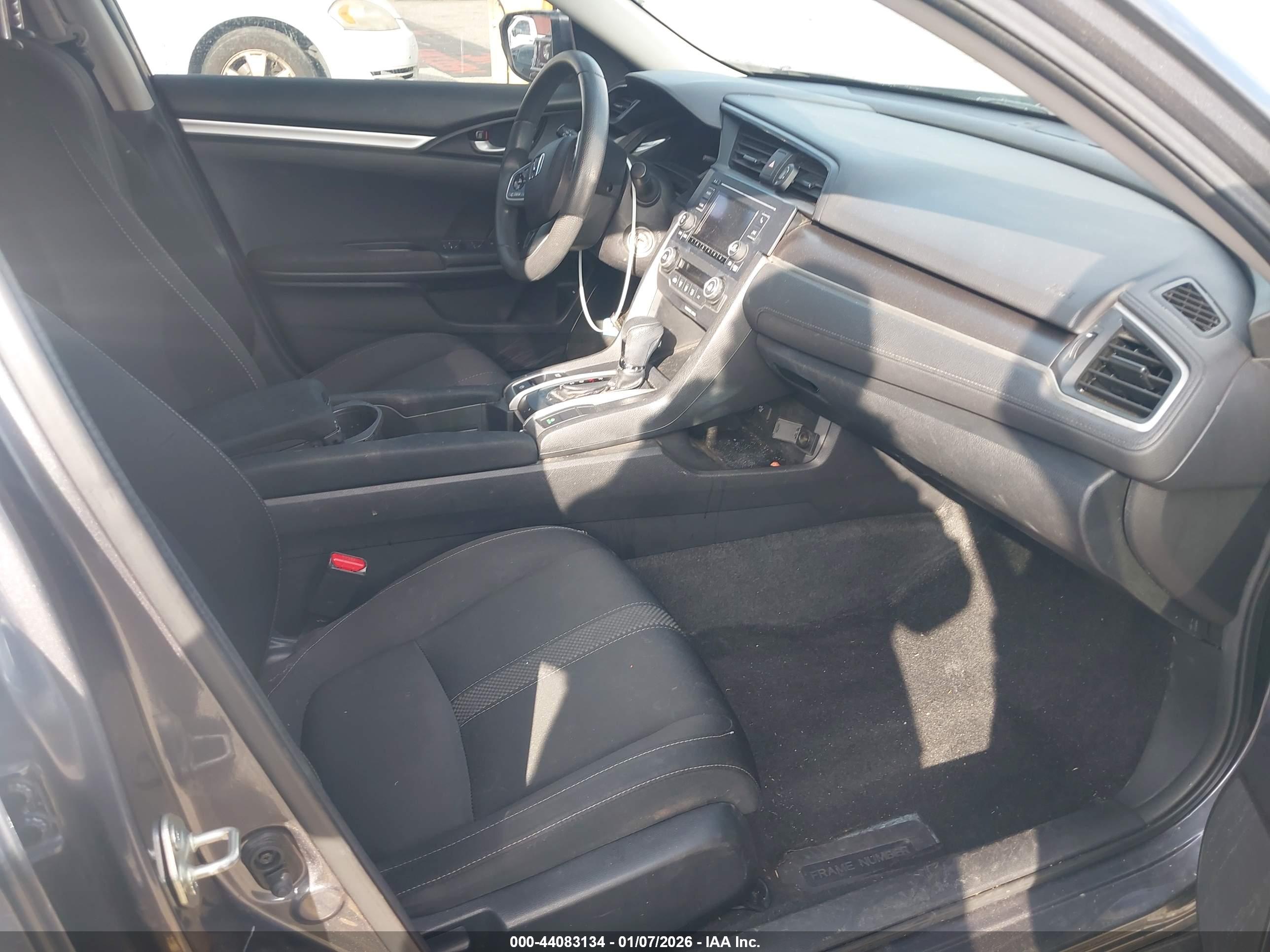 HONDA CIVIC image 5