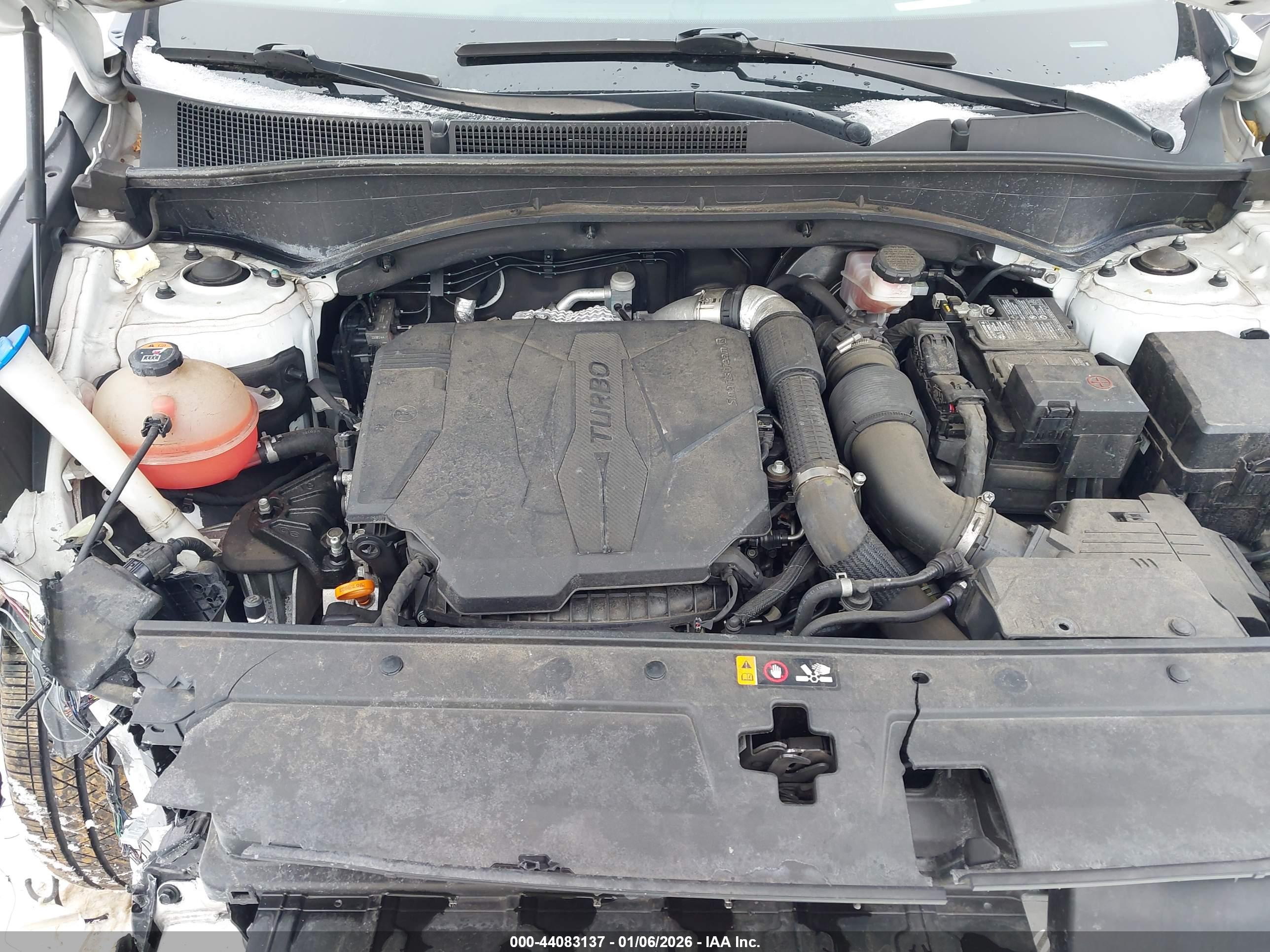 HYUNDAI SANTA image 10