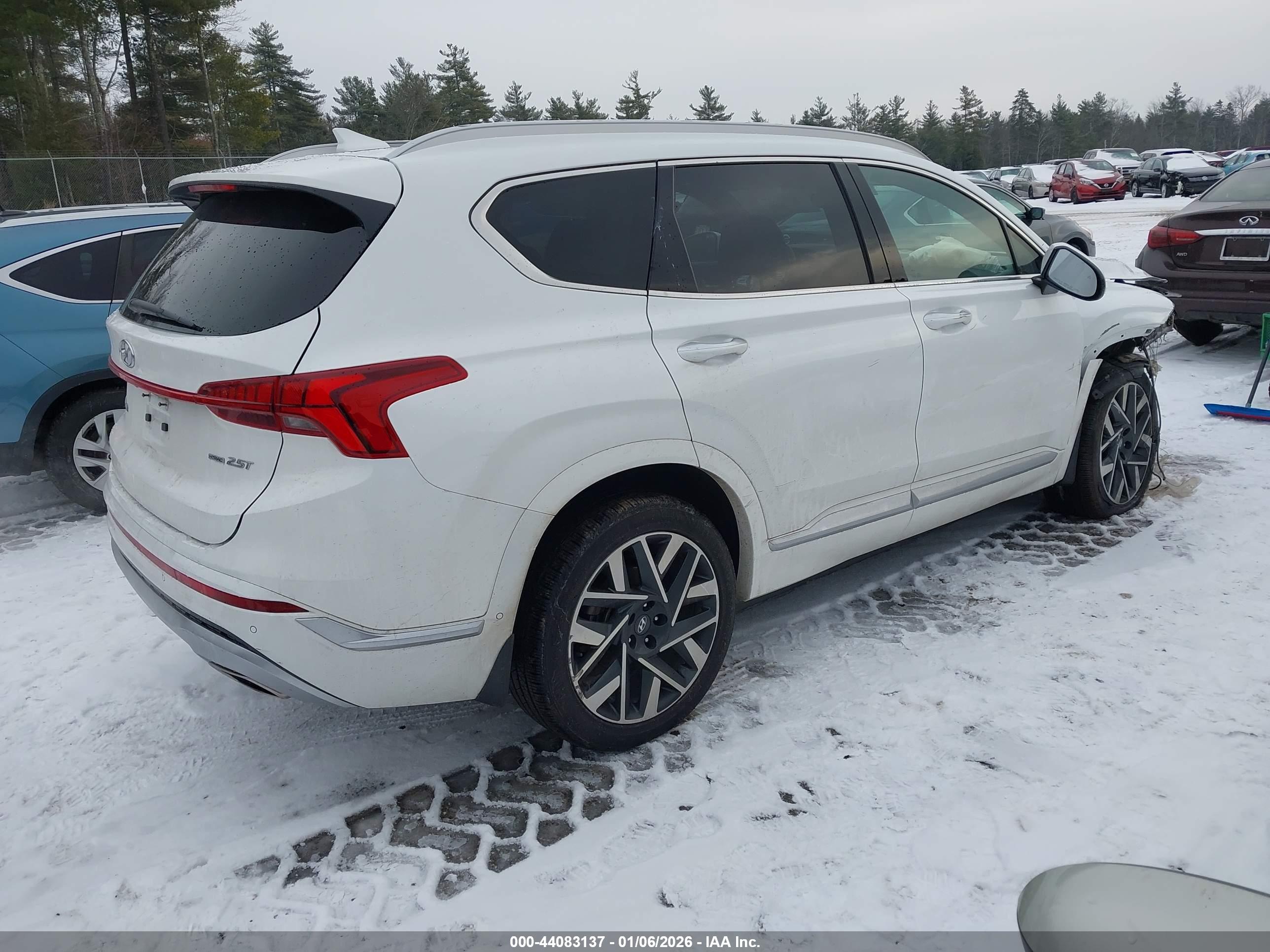 HYUNDAI SANTA image 4