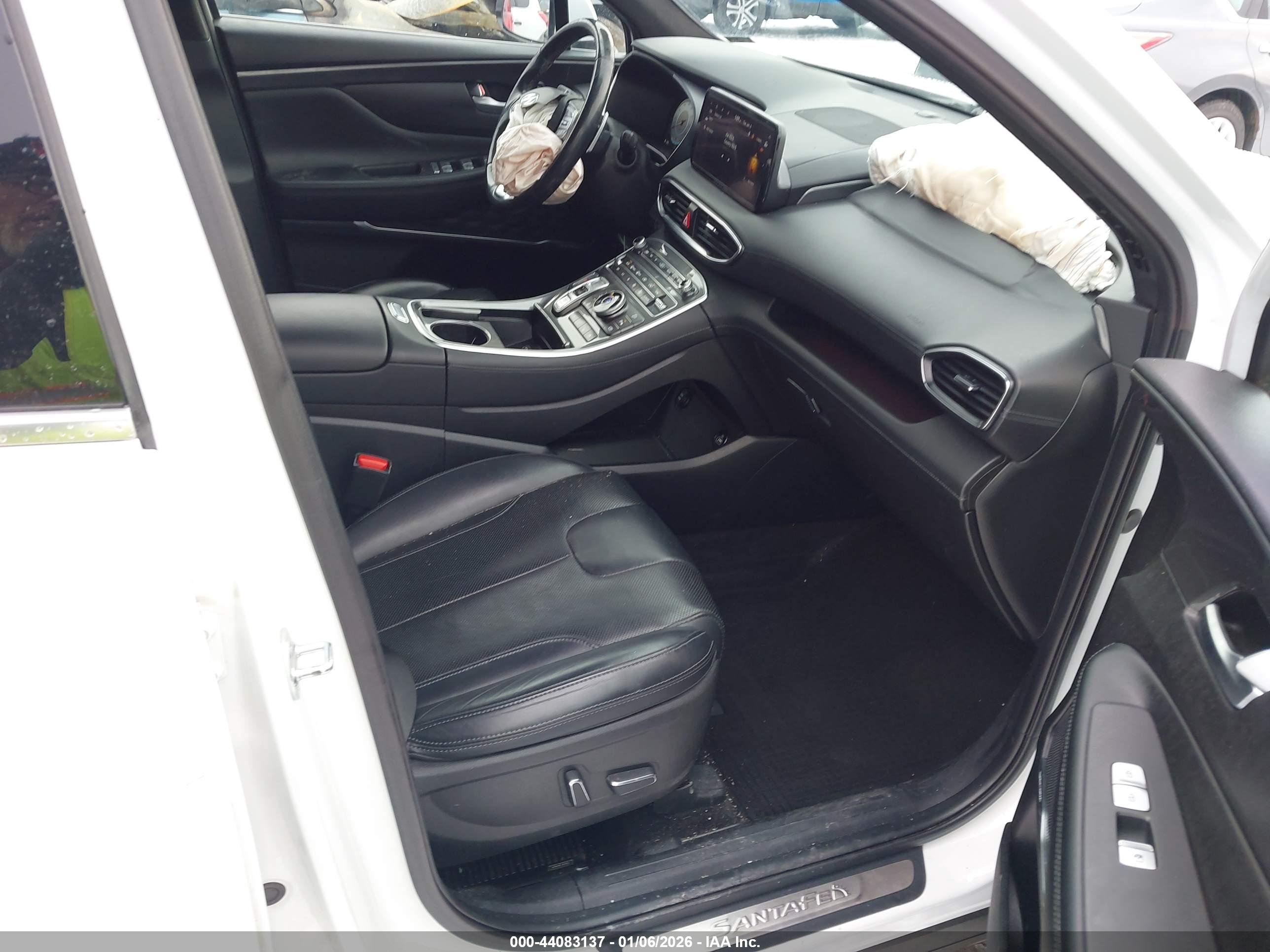 HYUNDAI SANTA image 5