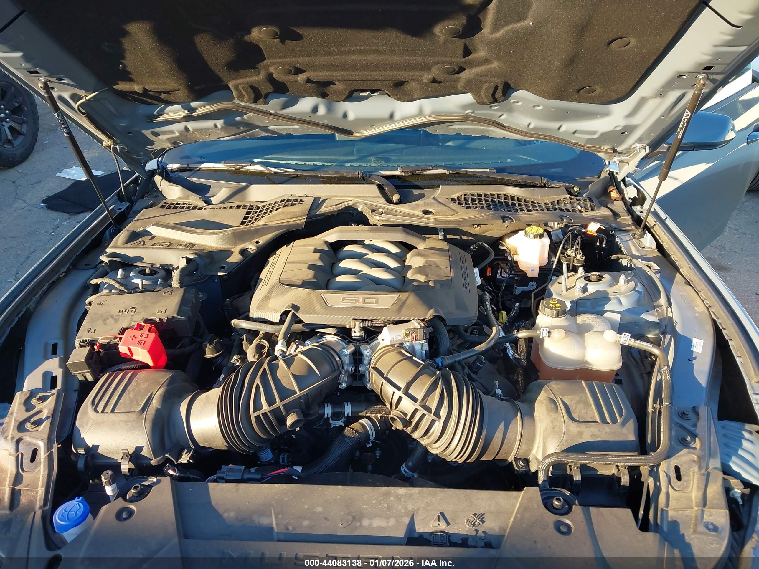 FORD MUSTANG image 10