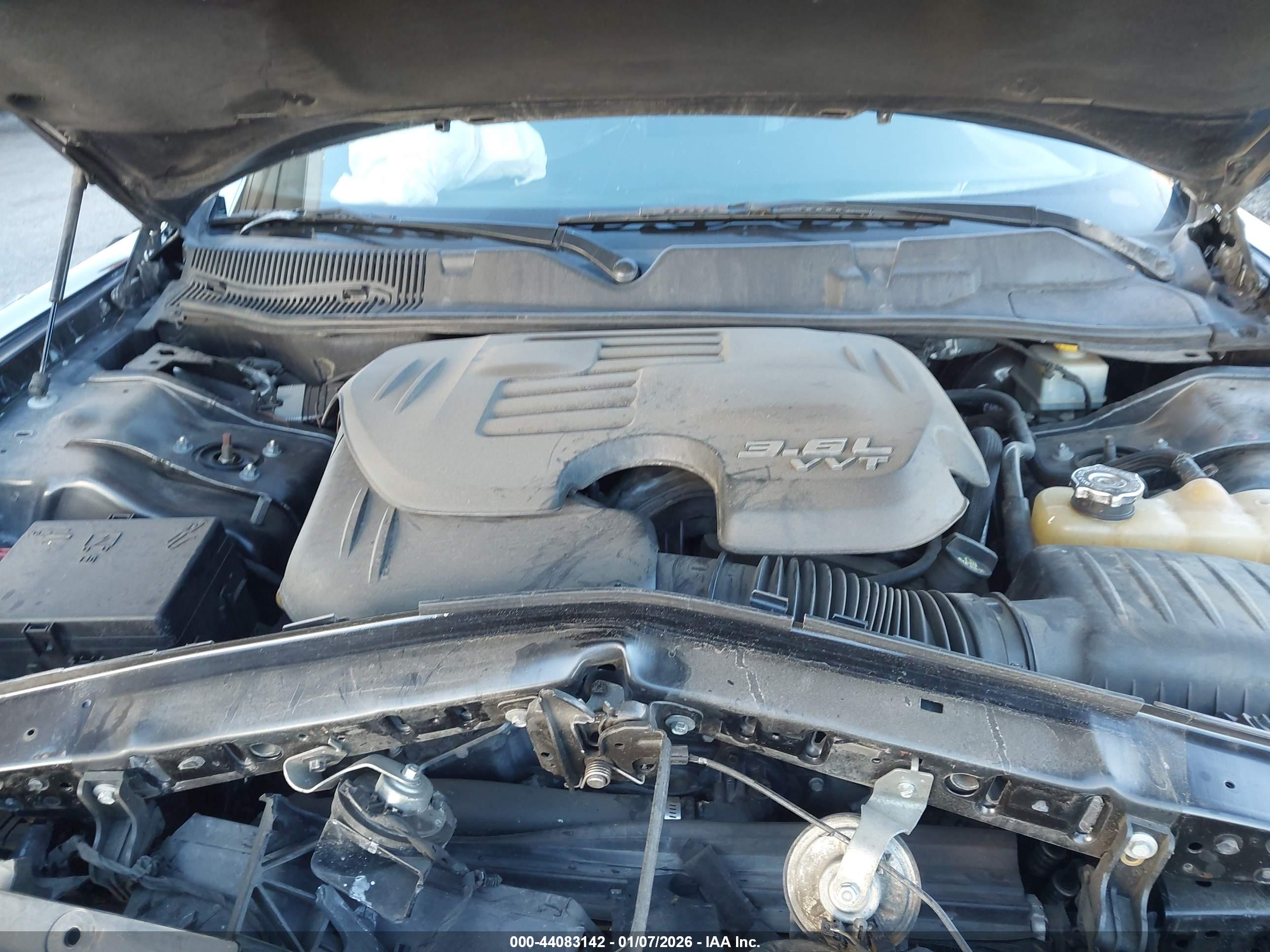 DODGE CHALLENGER image 10