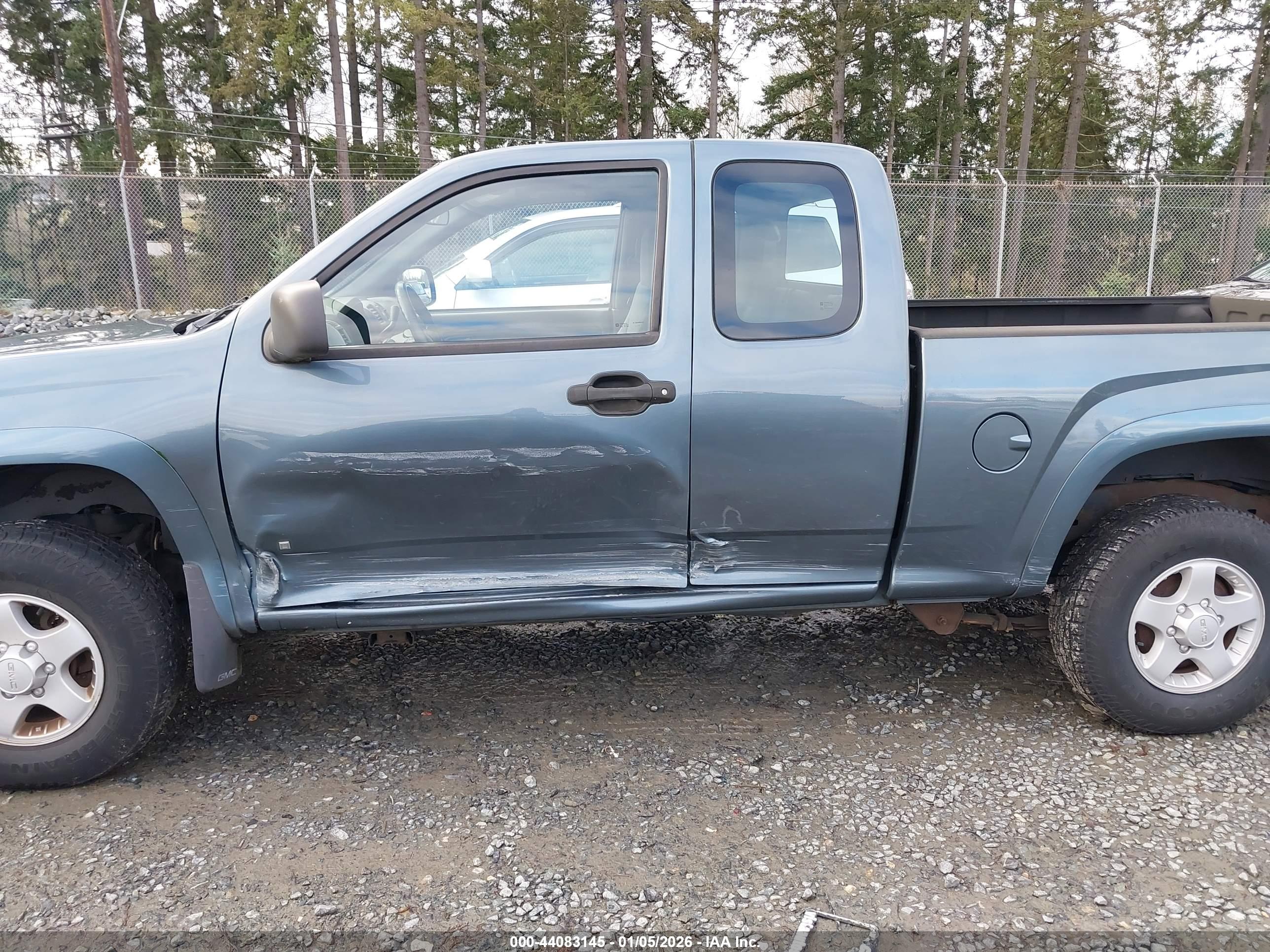 GMC CANYON image 6