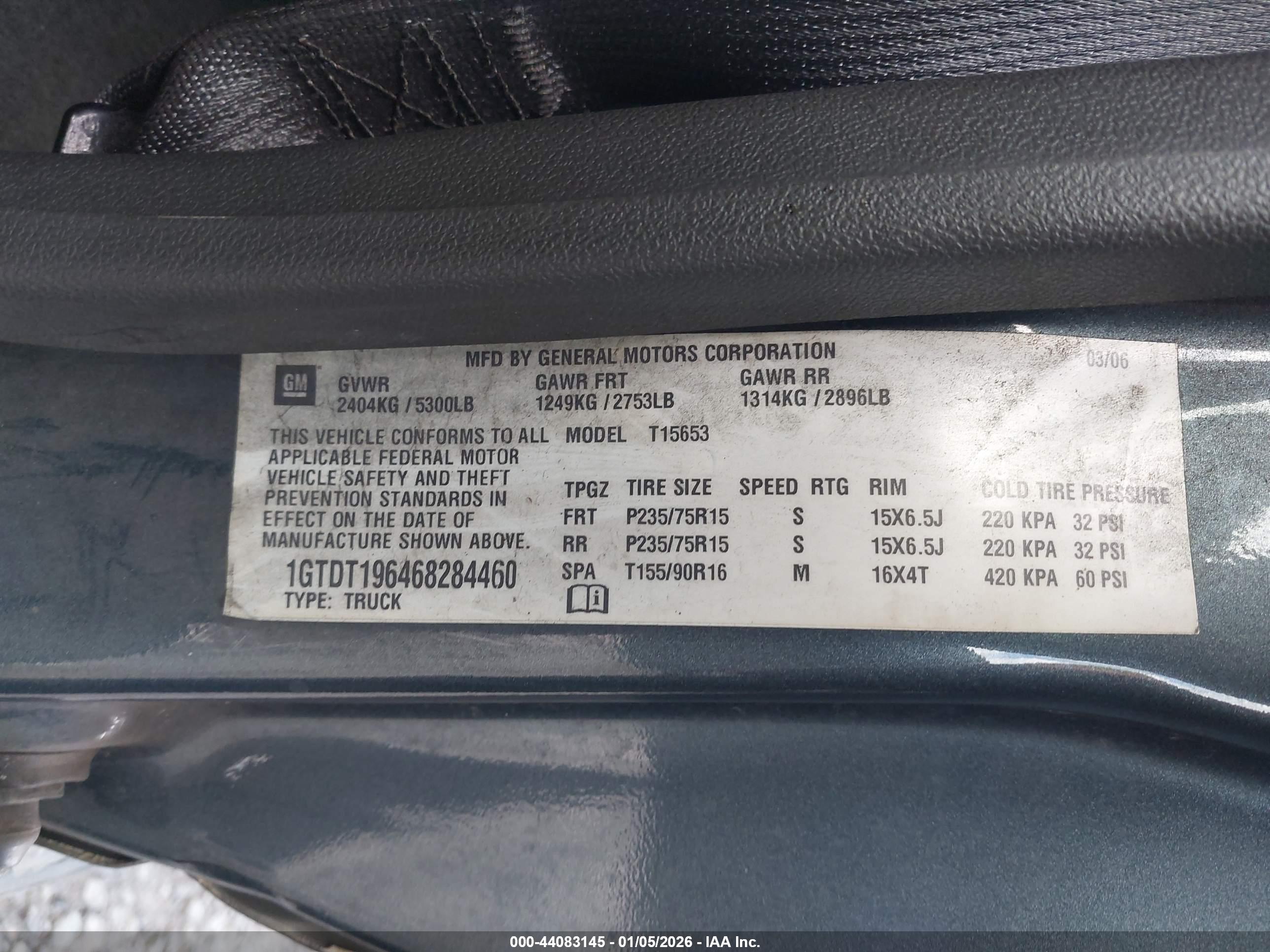 GMC CANYON image 9