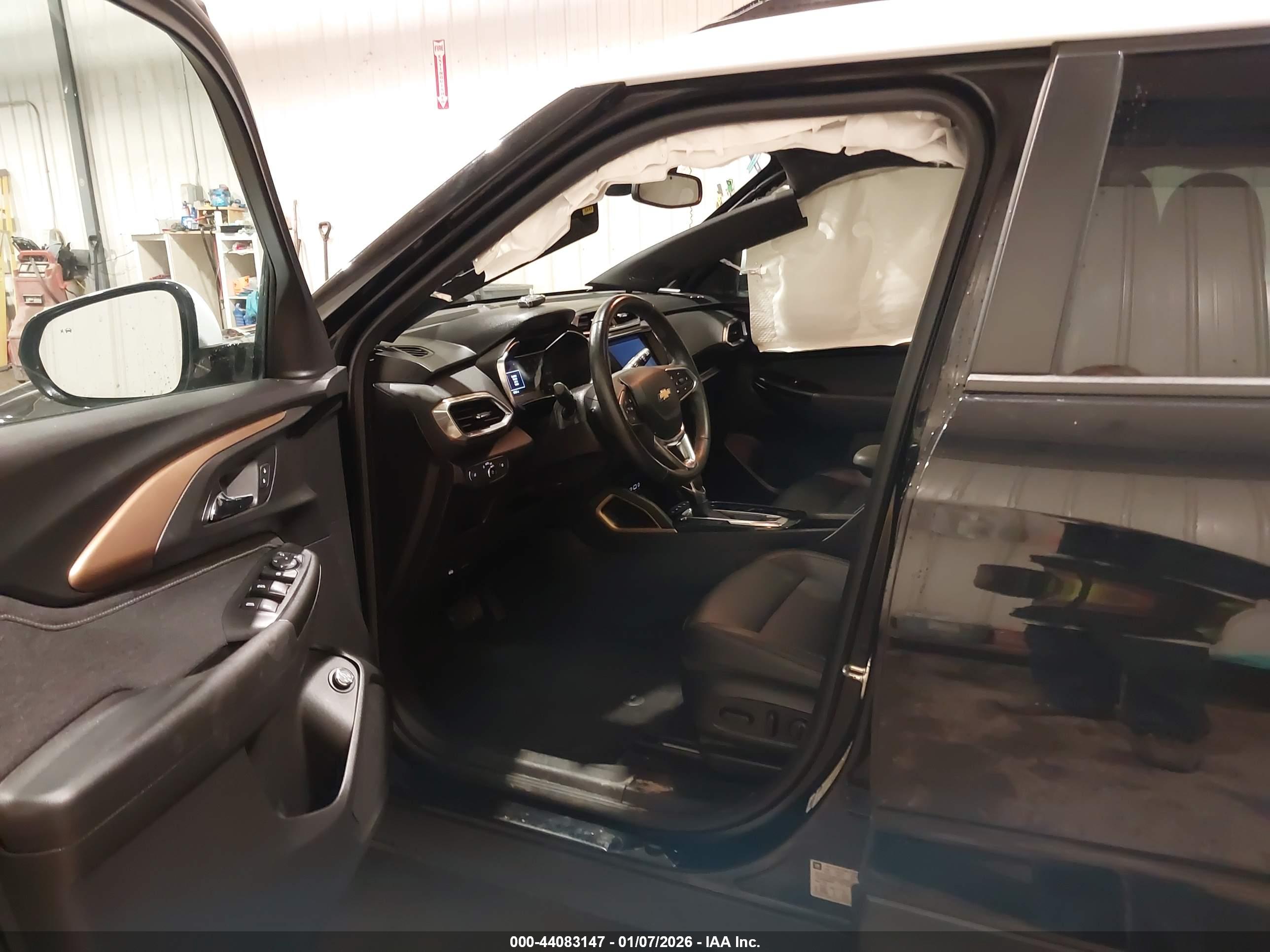 CHEVROLET TRAILBLAZER image 5
