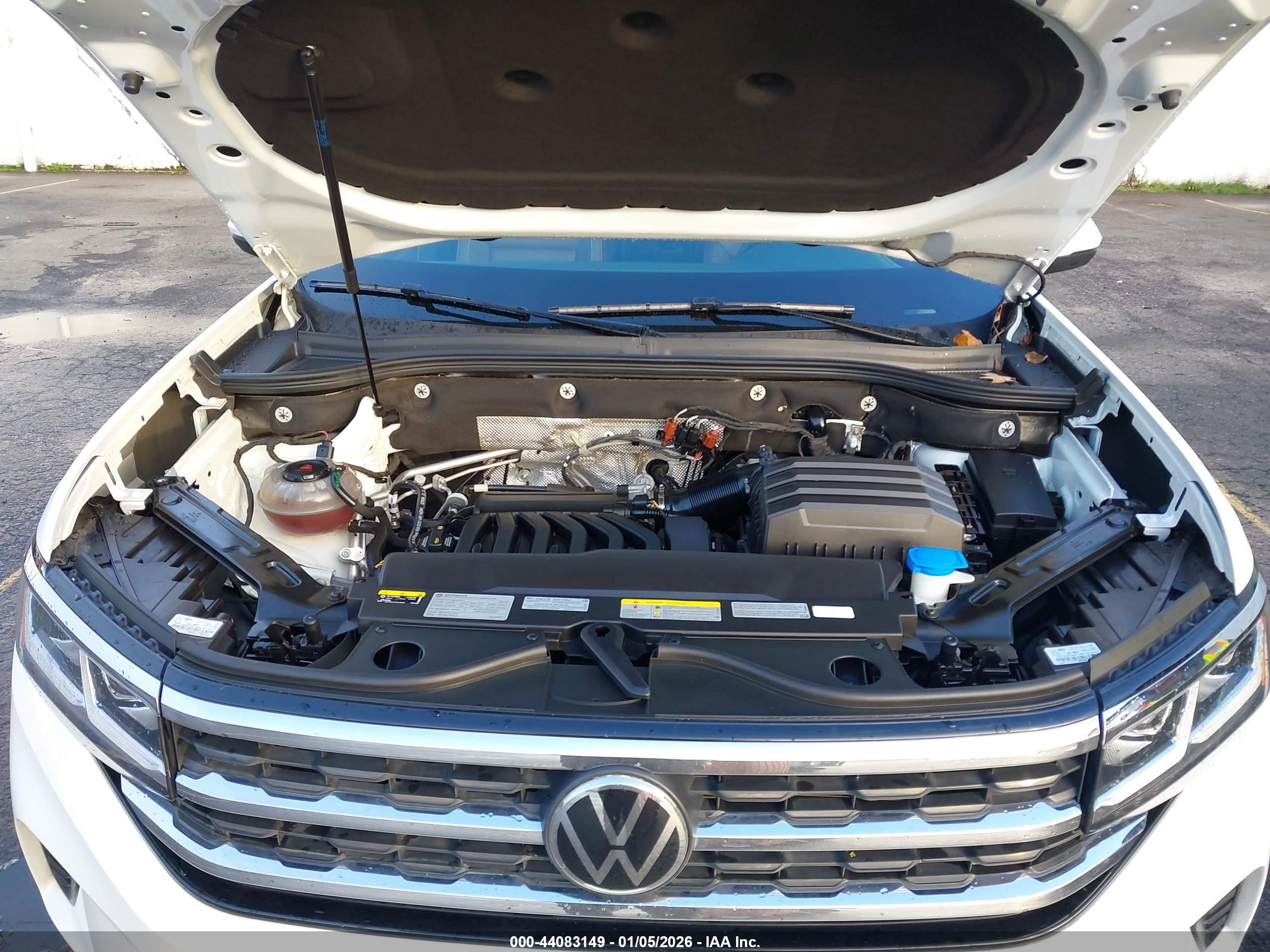 VOLKSWAGEN ATLAS image 10