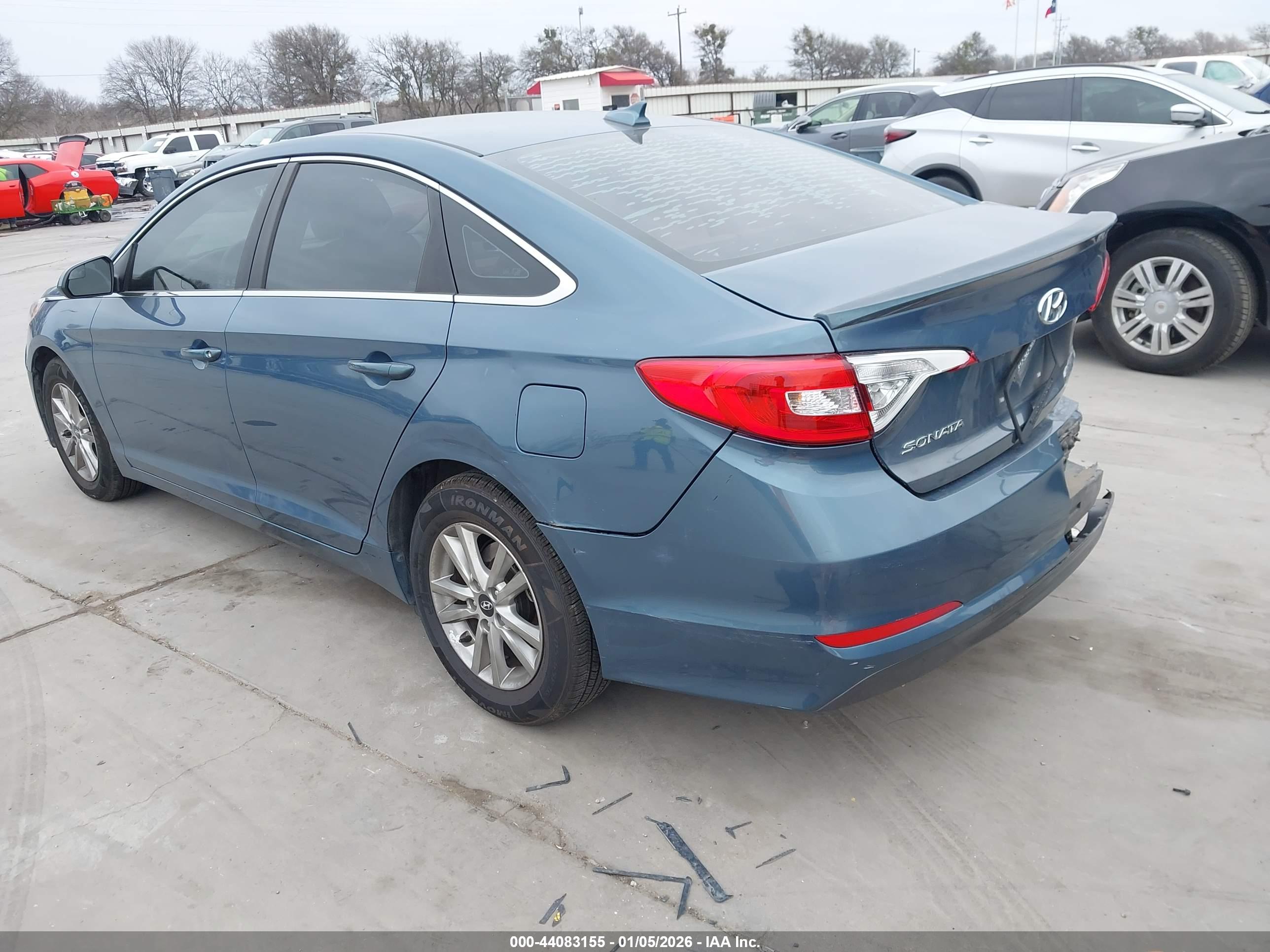 HYUNDAI SONATA image 3