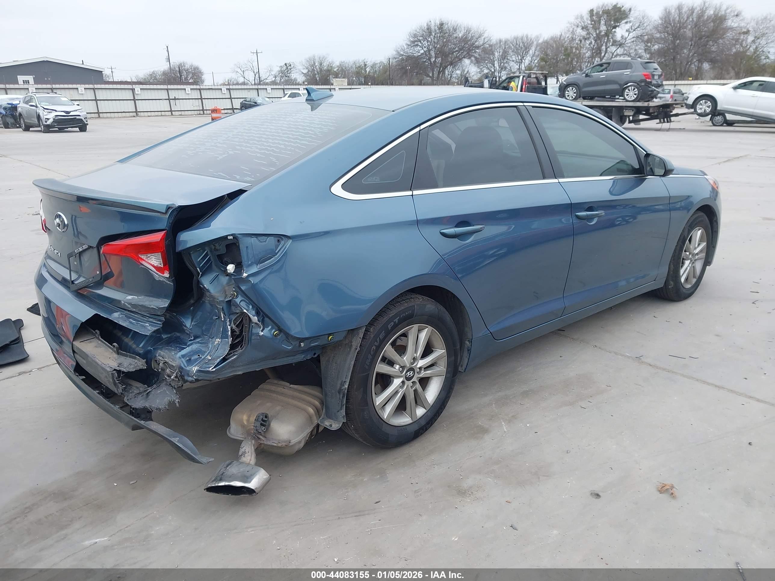 HYUNDAI SONATA image 4