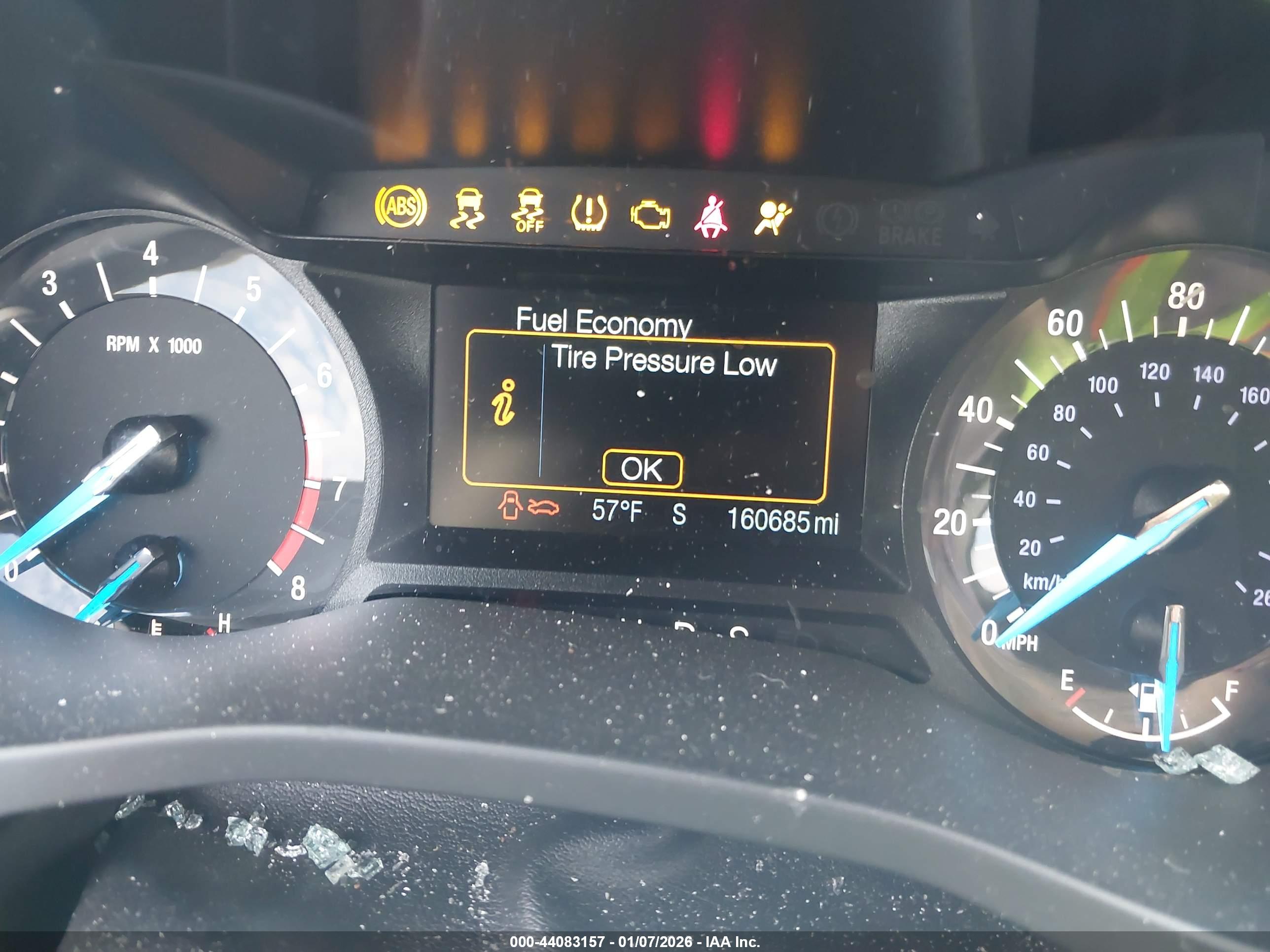 FORD FUSION image 7