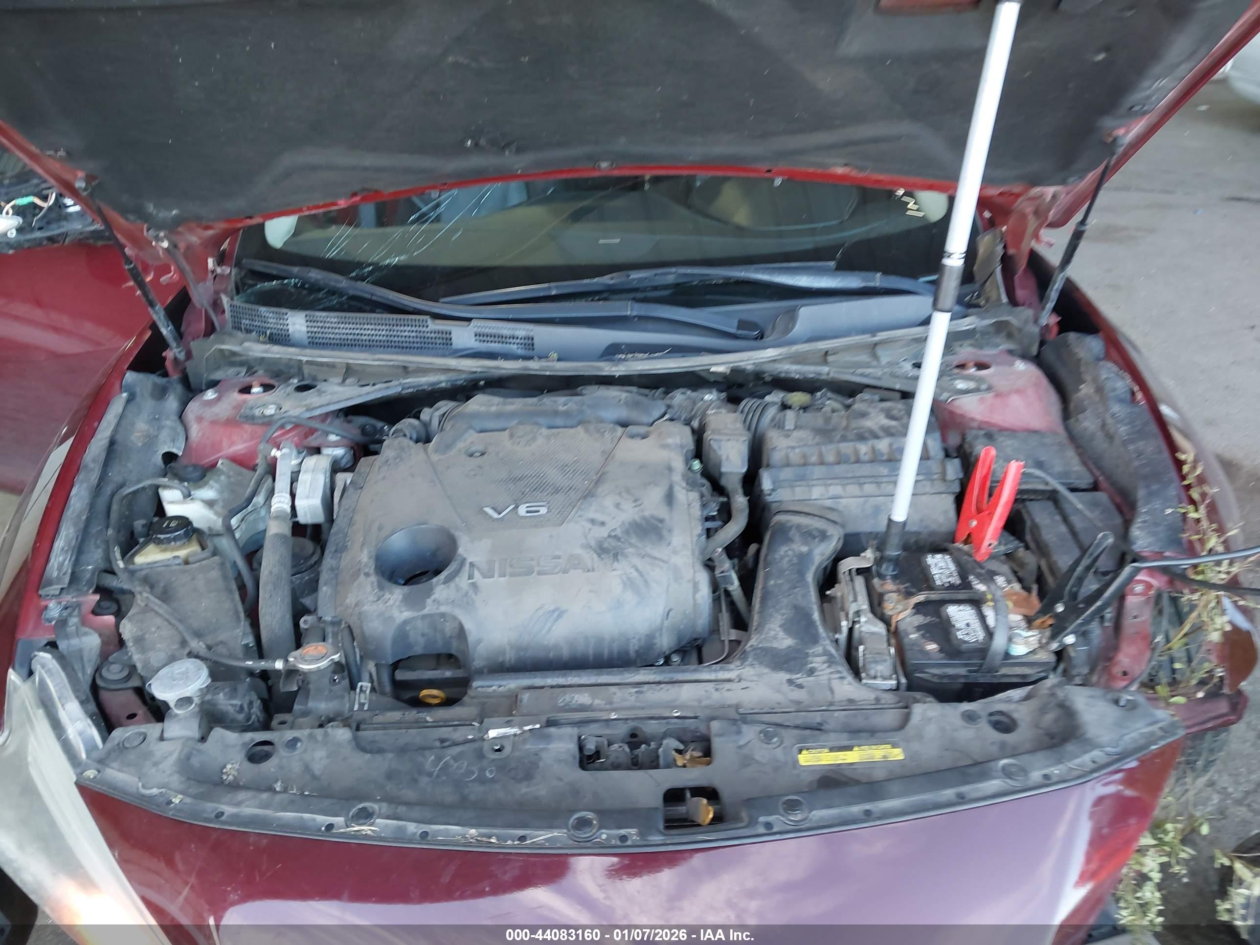 NISSAN MAXIMA image 10