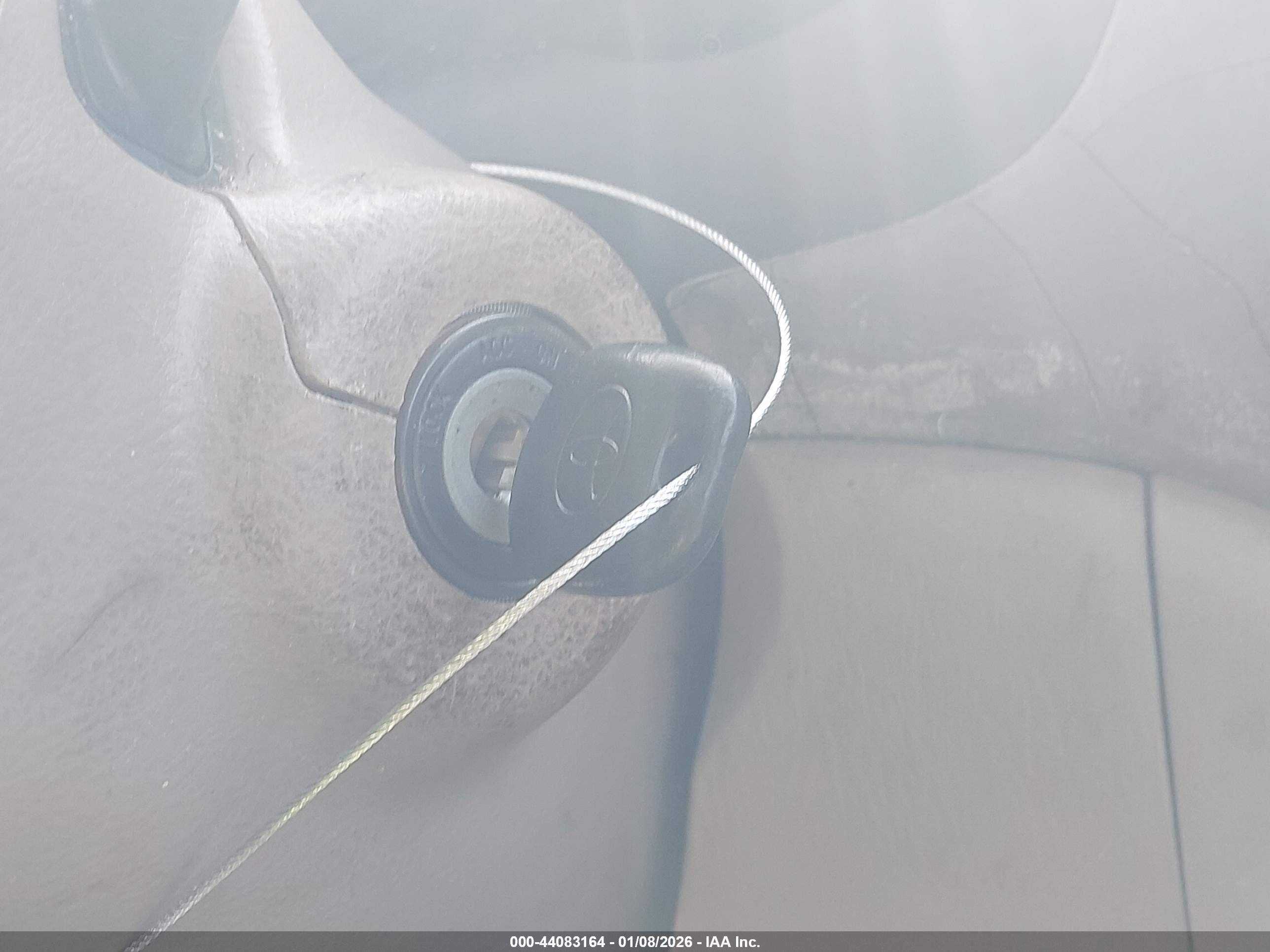 TOYOTA SIENNA image 11