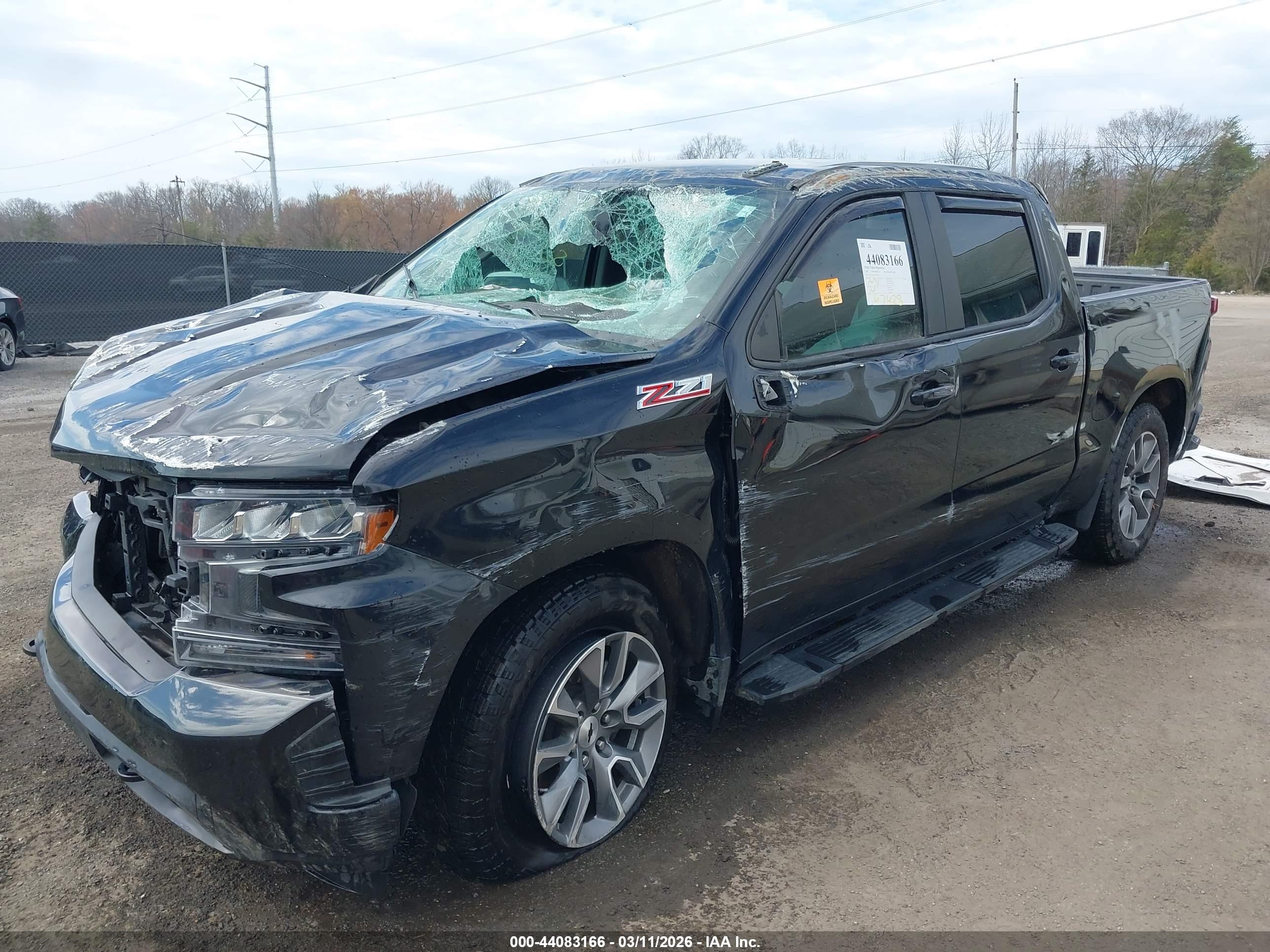 CHEVROLET SILVERADO image 2