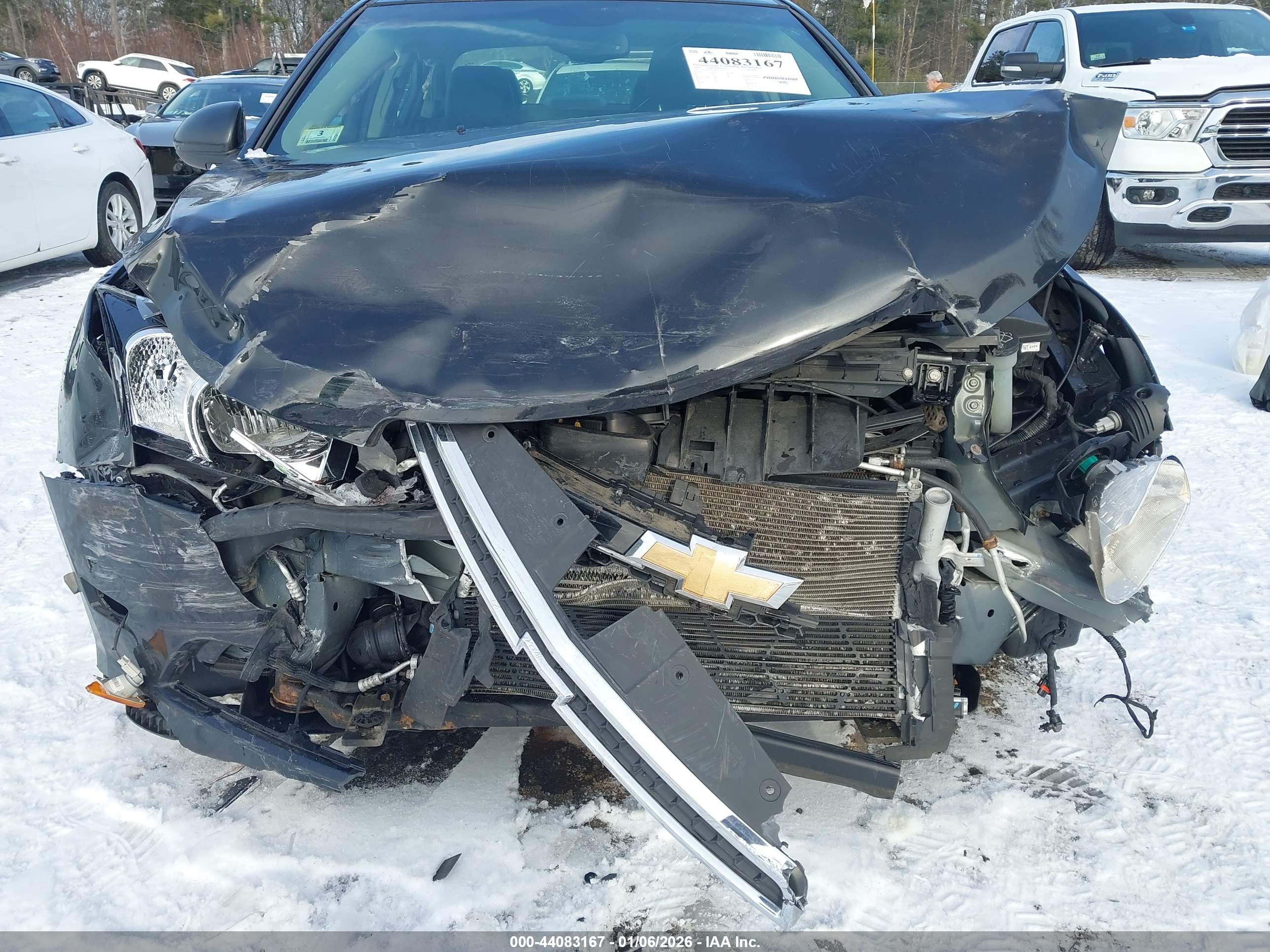 CHEVROLET CRUZE image 6